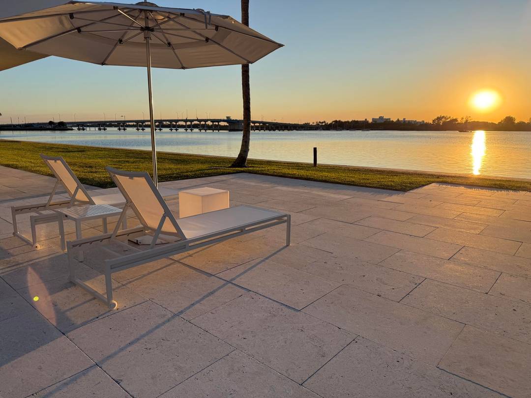 A Palm Beach masterpiece of modern coastal luxury.