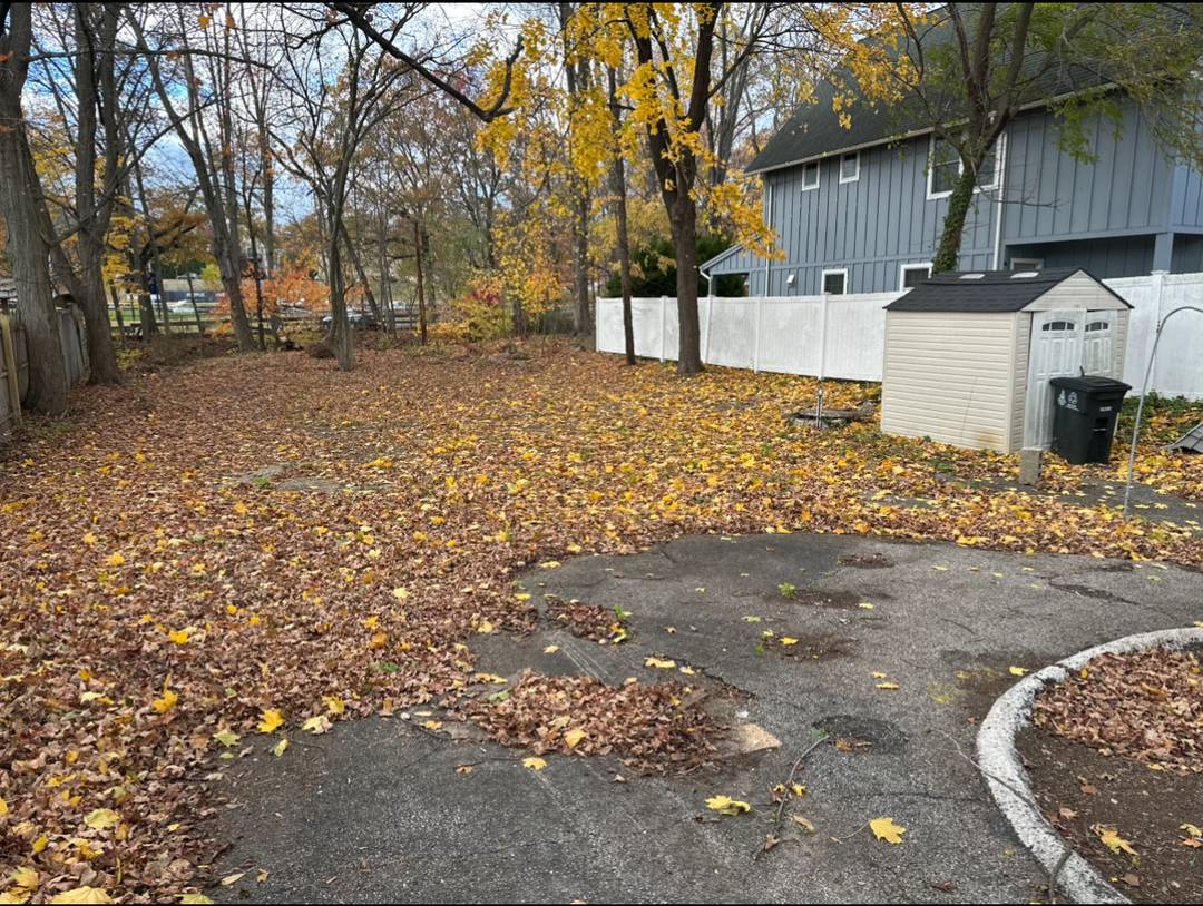 Discover a rare opportunity in Stamford's desirable Springdale neighborhood !