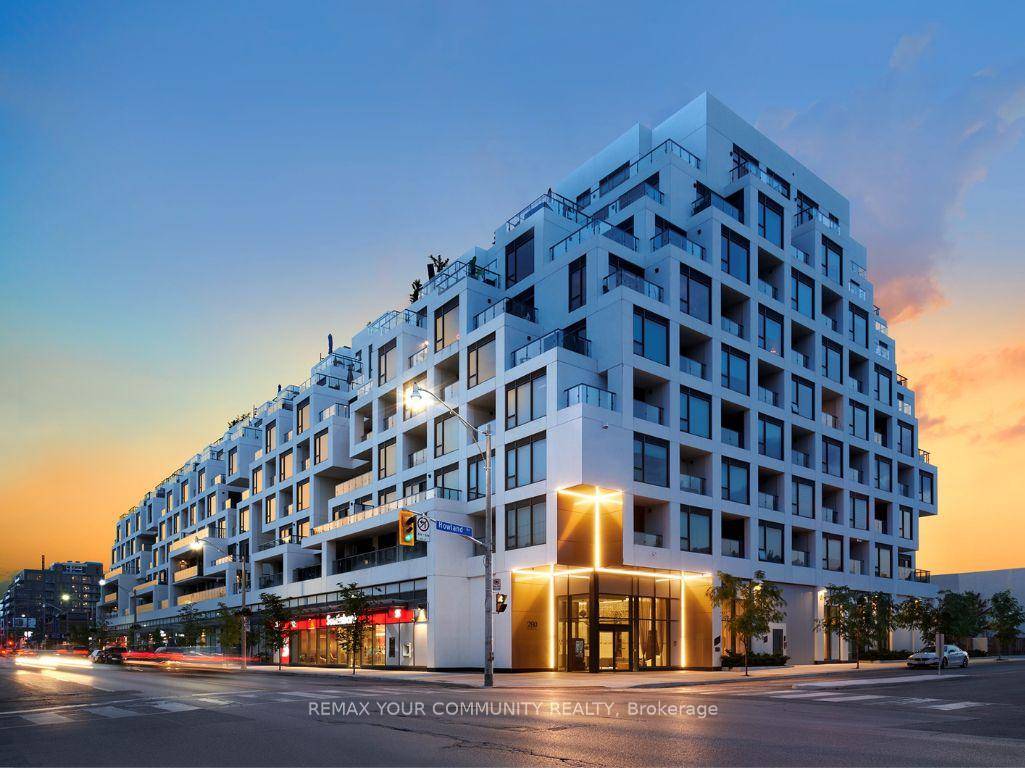 Experience elevated luxury living at Bianca, Tridel's award winning boutique residence in the heart of the Annex.