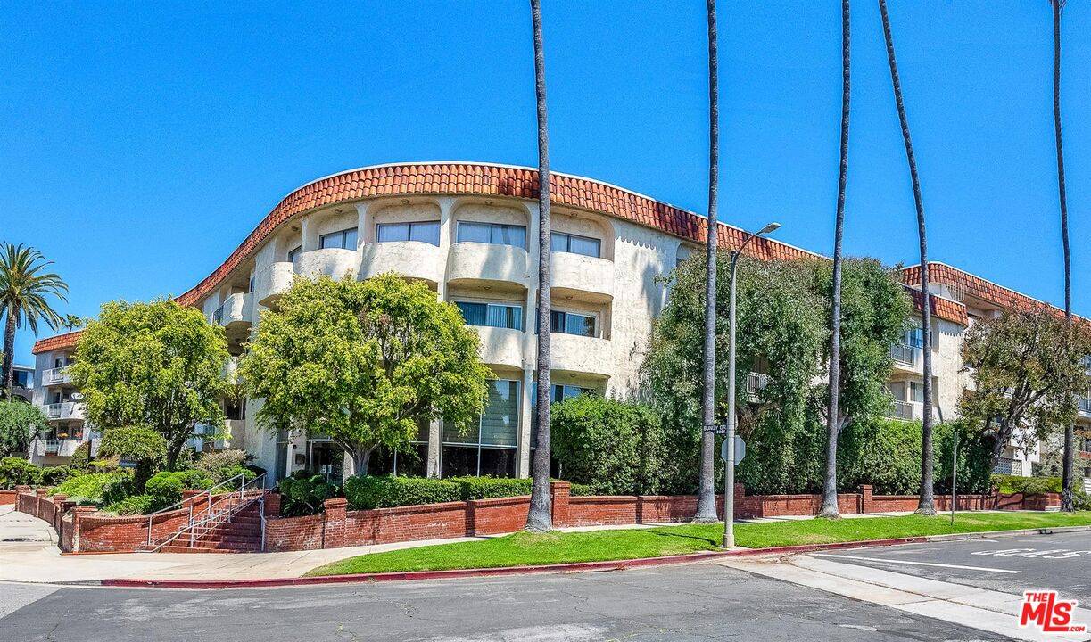 11965  Gorham Ave 2BR Brentwood La