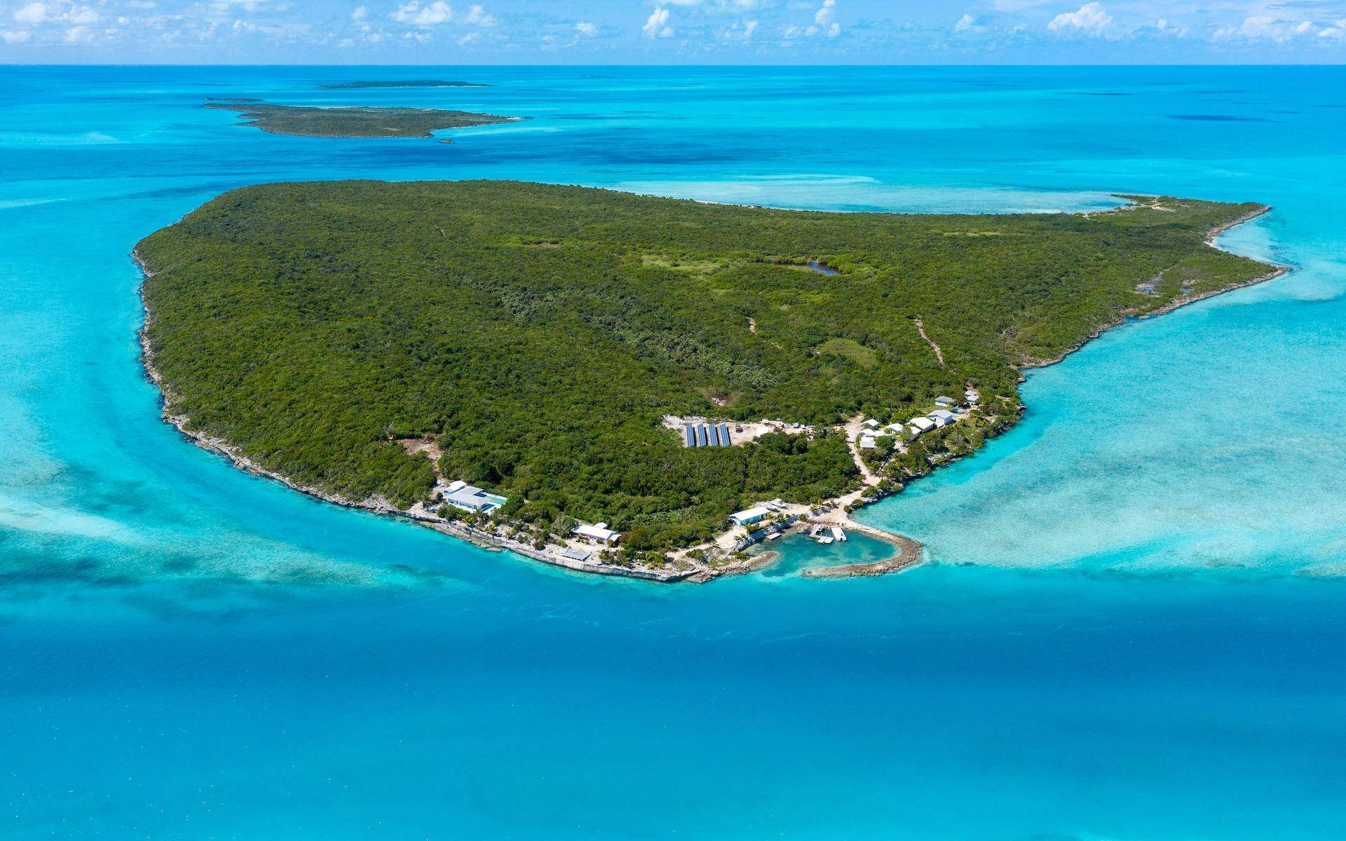 HUMMINGBIRD CAY Private Island Exuma-And-Exuma-Cays