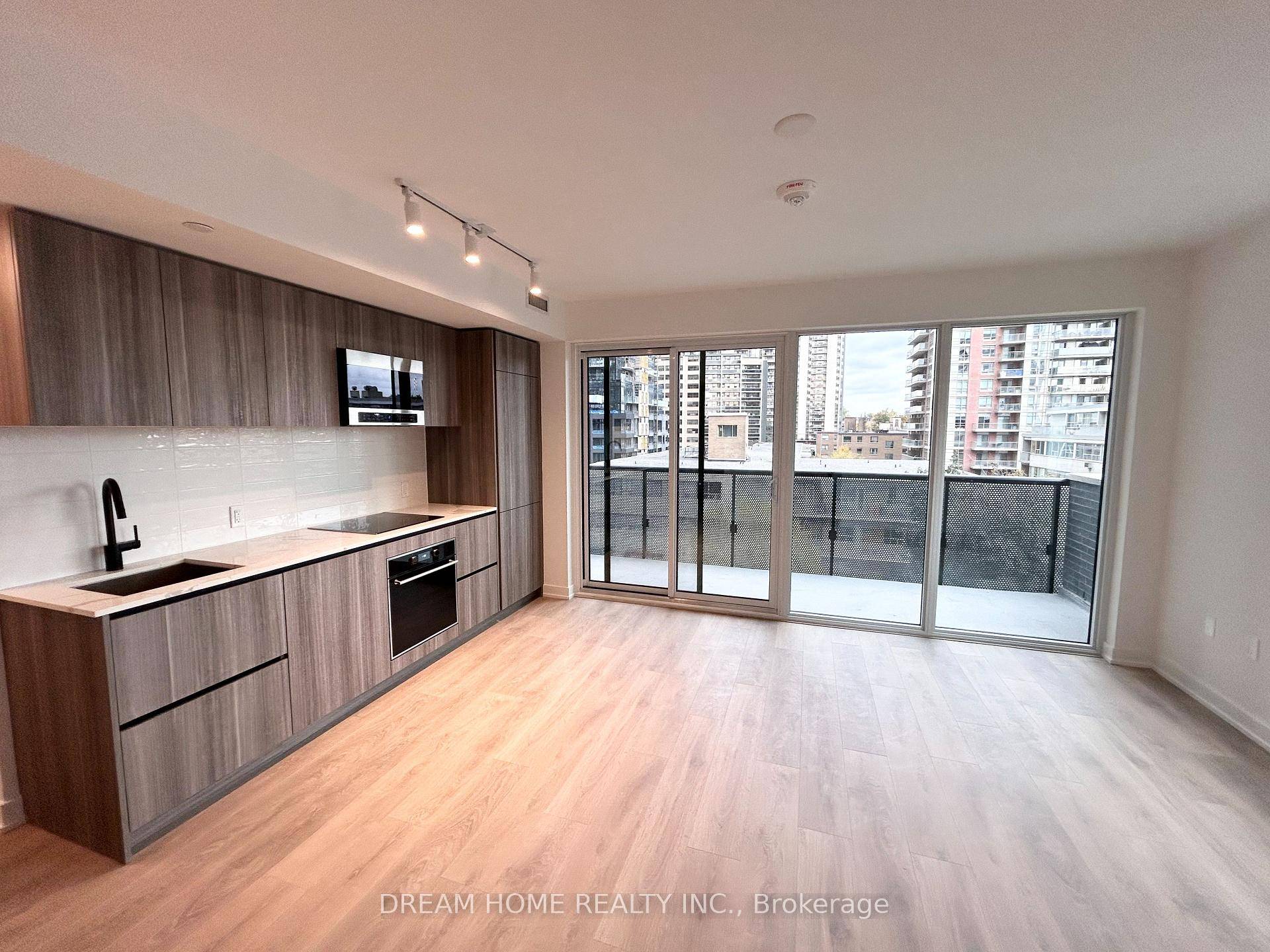 Welcome to Line 5 Condos, a spacious 3 bedroom, 2 bathroom condo with 1 parking space, perfectly situated at Yonge and Eglinton in the heart of Toronto.