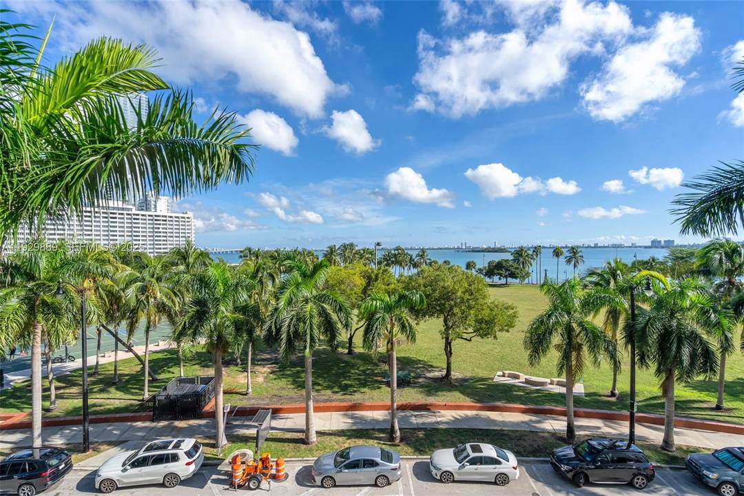 Spectacular bayfront unit in the heart of Edgewater with approx.