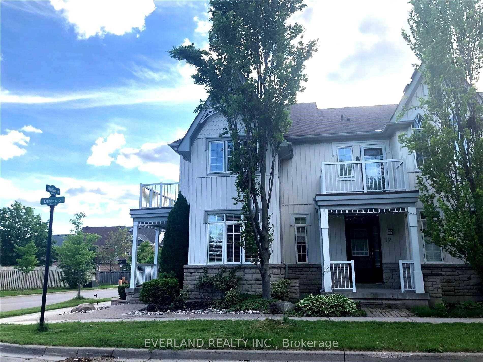 Bright Sun Filled End Unit Freehold Townhouse In Demand Angus Glen Community.