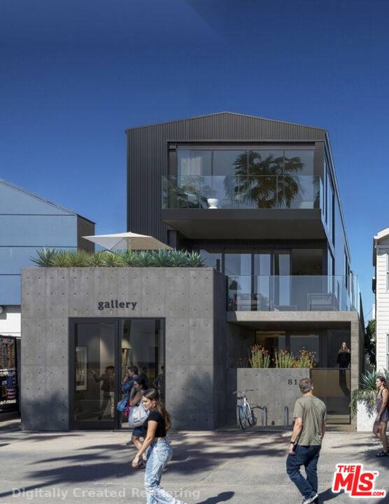 811 Ocean Front Walk 4BR Marina Del Rey La