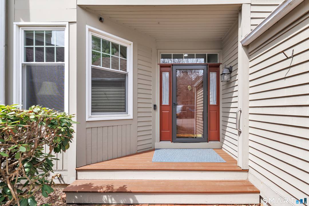 Opportunity knocks ! Impeccably maintained 2 bedroom townhouse in desirable Greystone on the Lake complex.