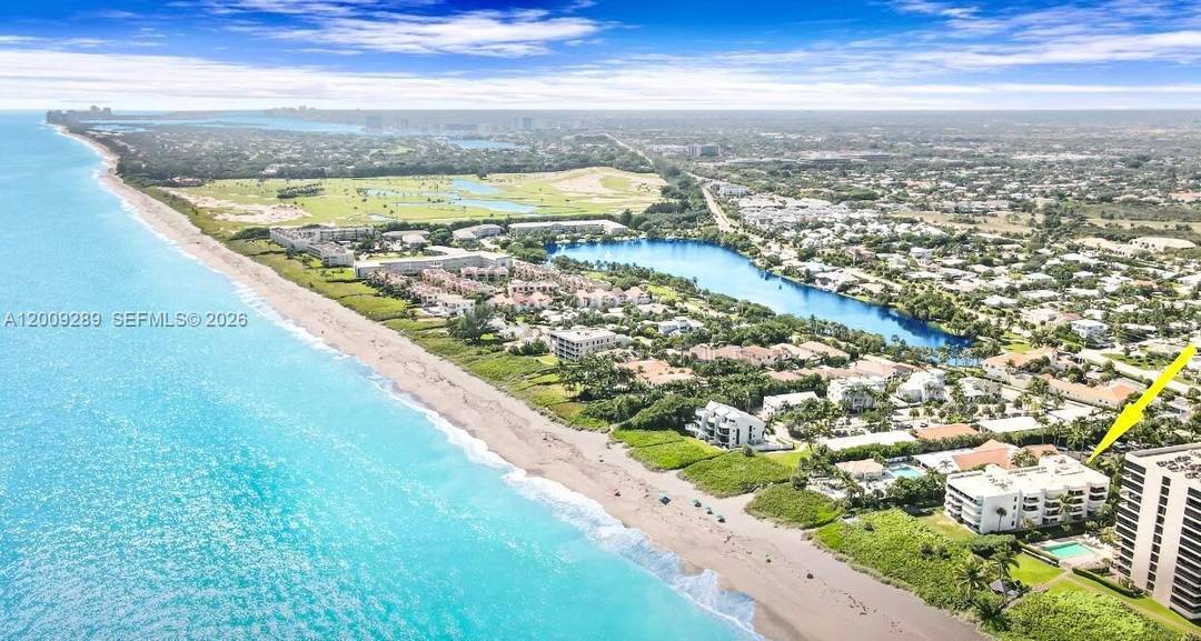Wake up to effortless coastal living and ocean waves in this beautifully remodeled and well maintained property in Juno Shores, which blends comfort, convenience, and lifestyle.
