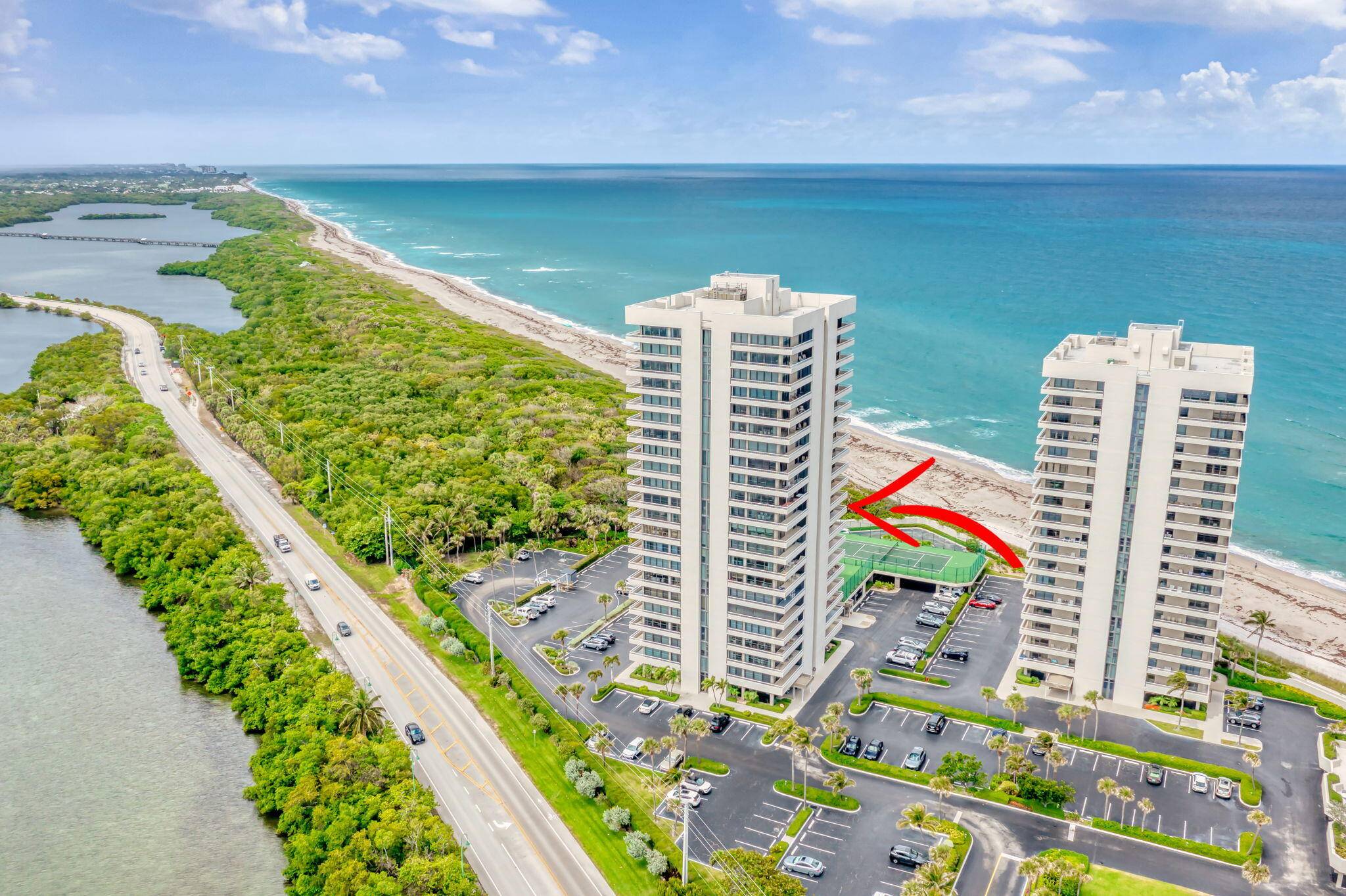 Dreaming of owning a second home on the ocean ?