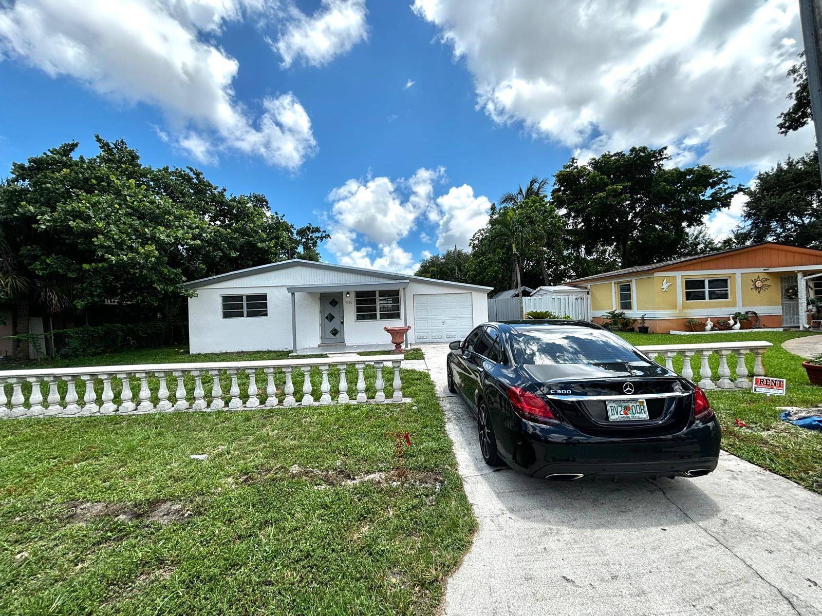 Completely remodeled 2 Bed Room Single Family Home with a Converted Garage to Utilize as 3rd Bed Room Option.