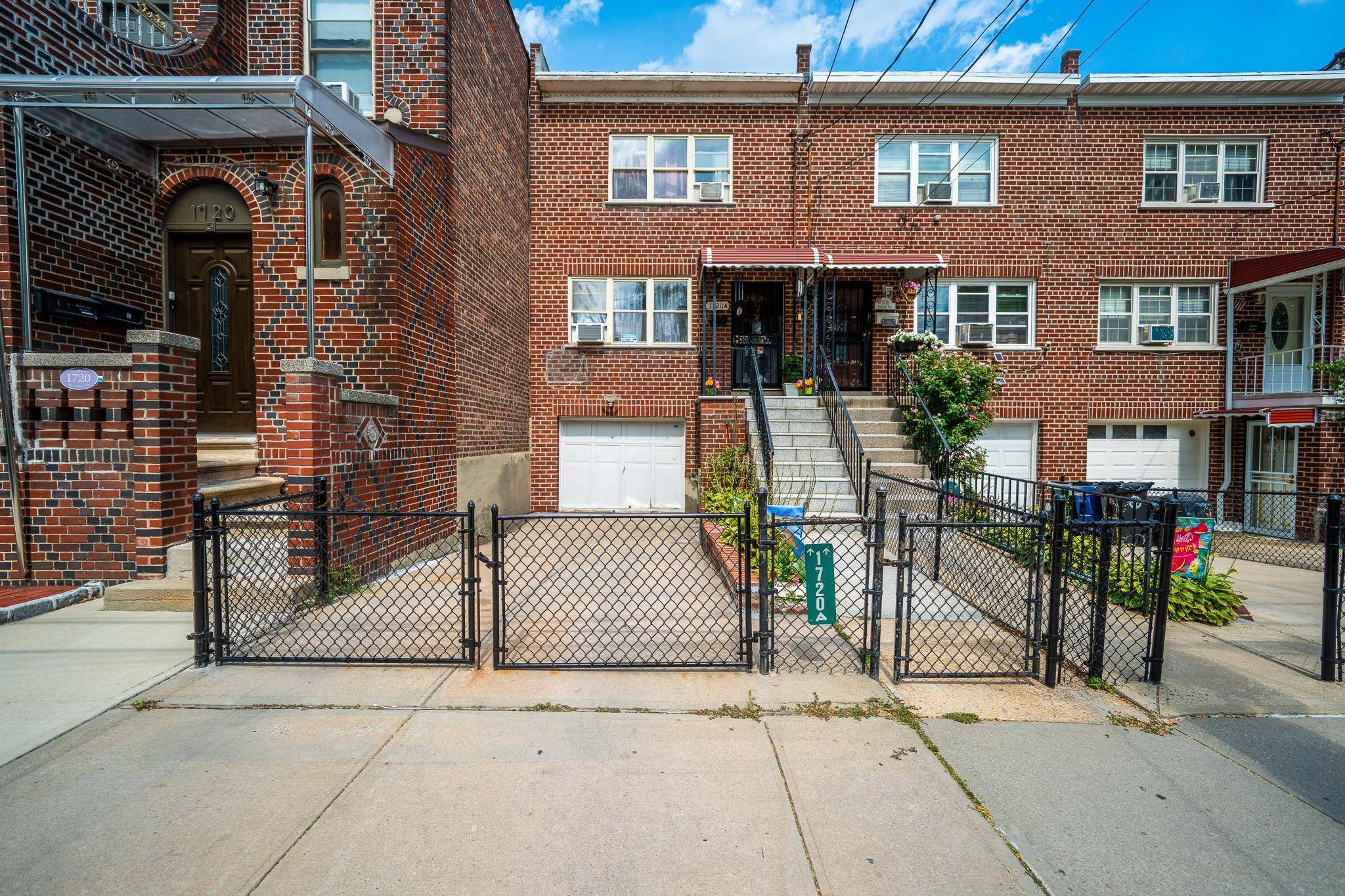 Discover this beautifully maintained single family duplex in the heart of Morris Park, offering the perfect blend of comfort and convenience.