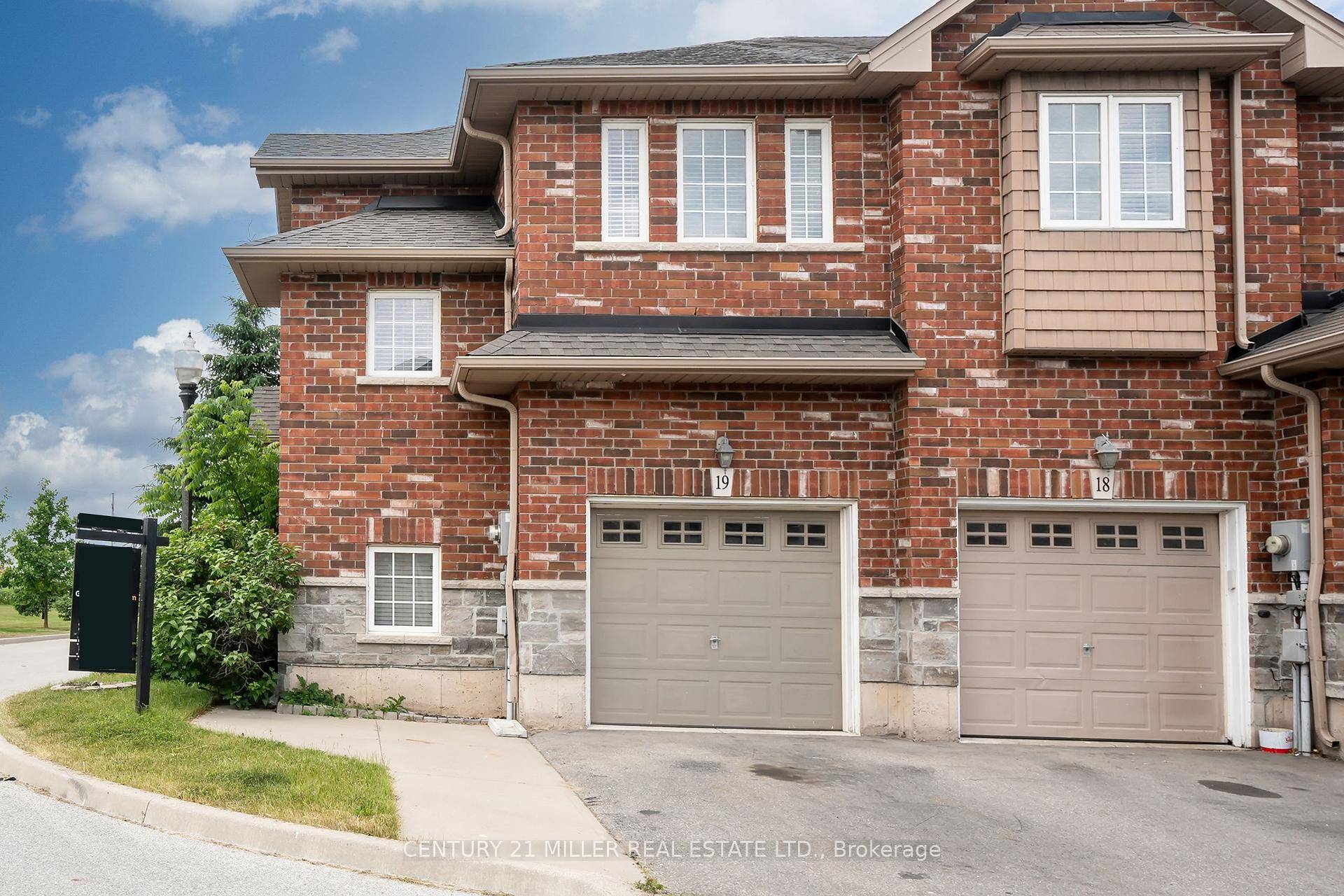 Tremendous value in this sun filled end unit townhouse, freshly painted and located near the shores of Stoney Creek.