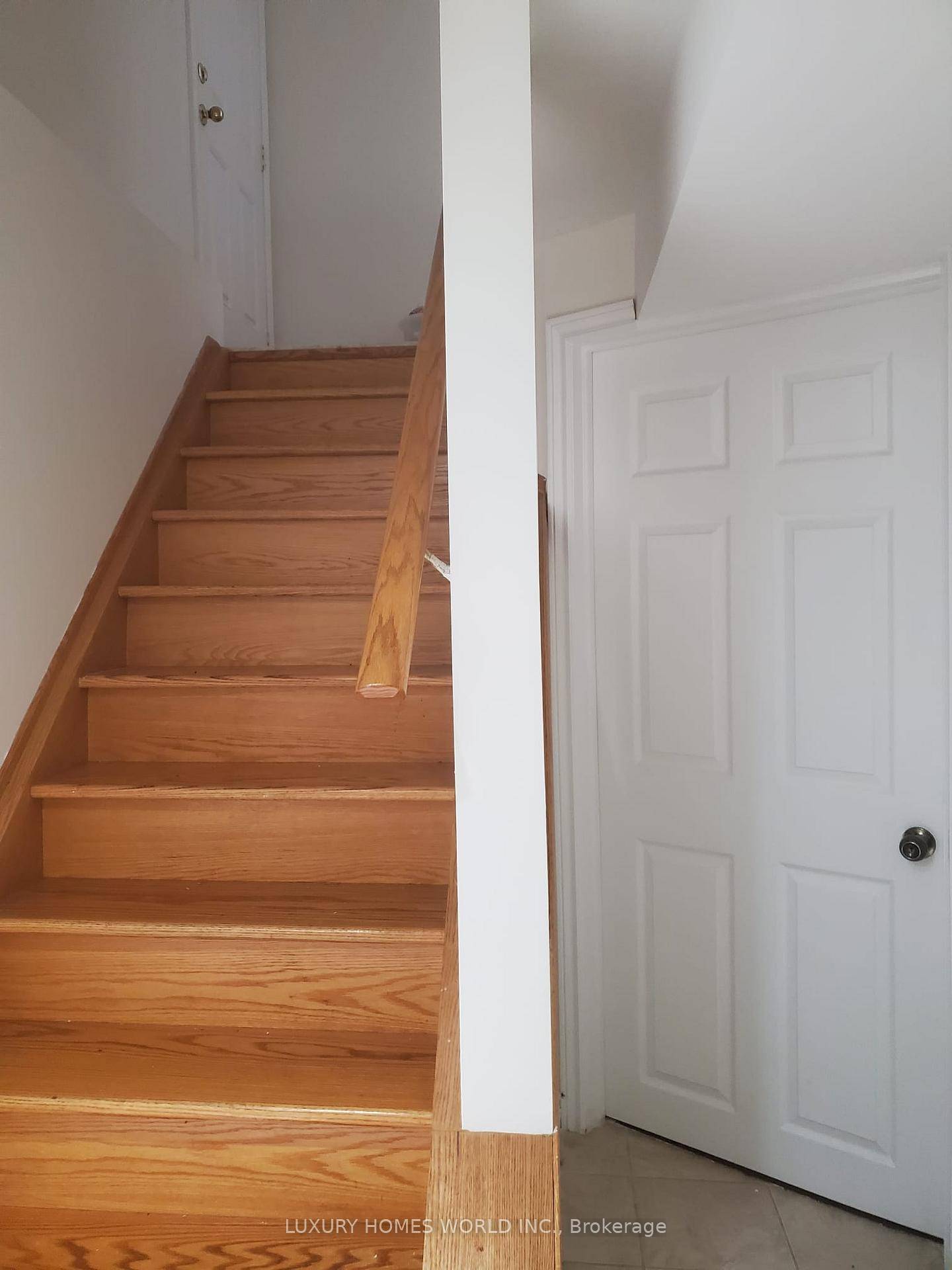 This inviting two bedroom basement apartment offers plenty of space and comfort, making it a perfect choice for small families, couples, or working professionals.
