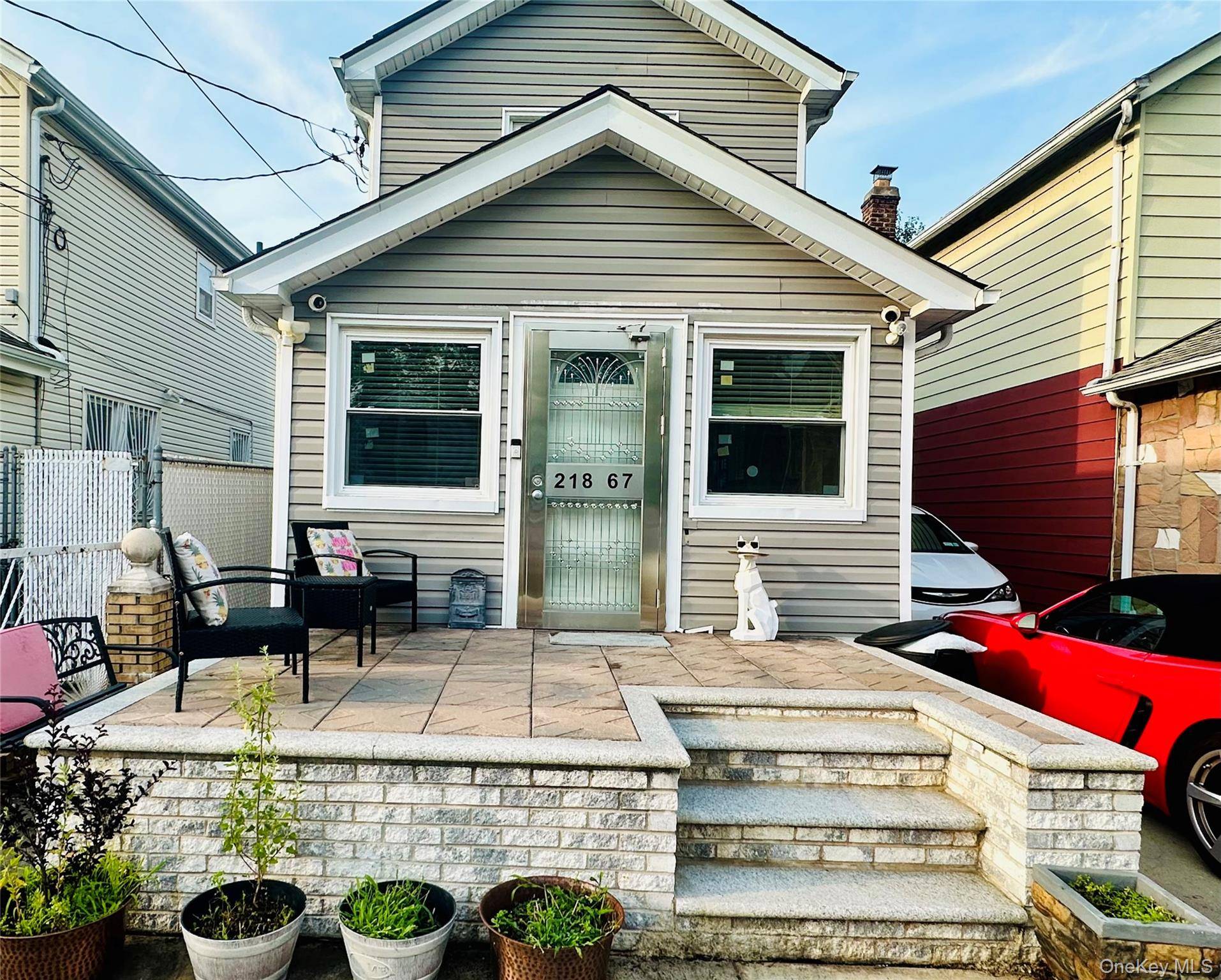 BACK ON THE MARKET ! ! ! !