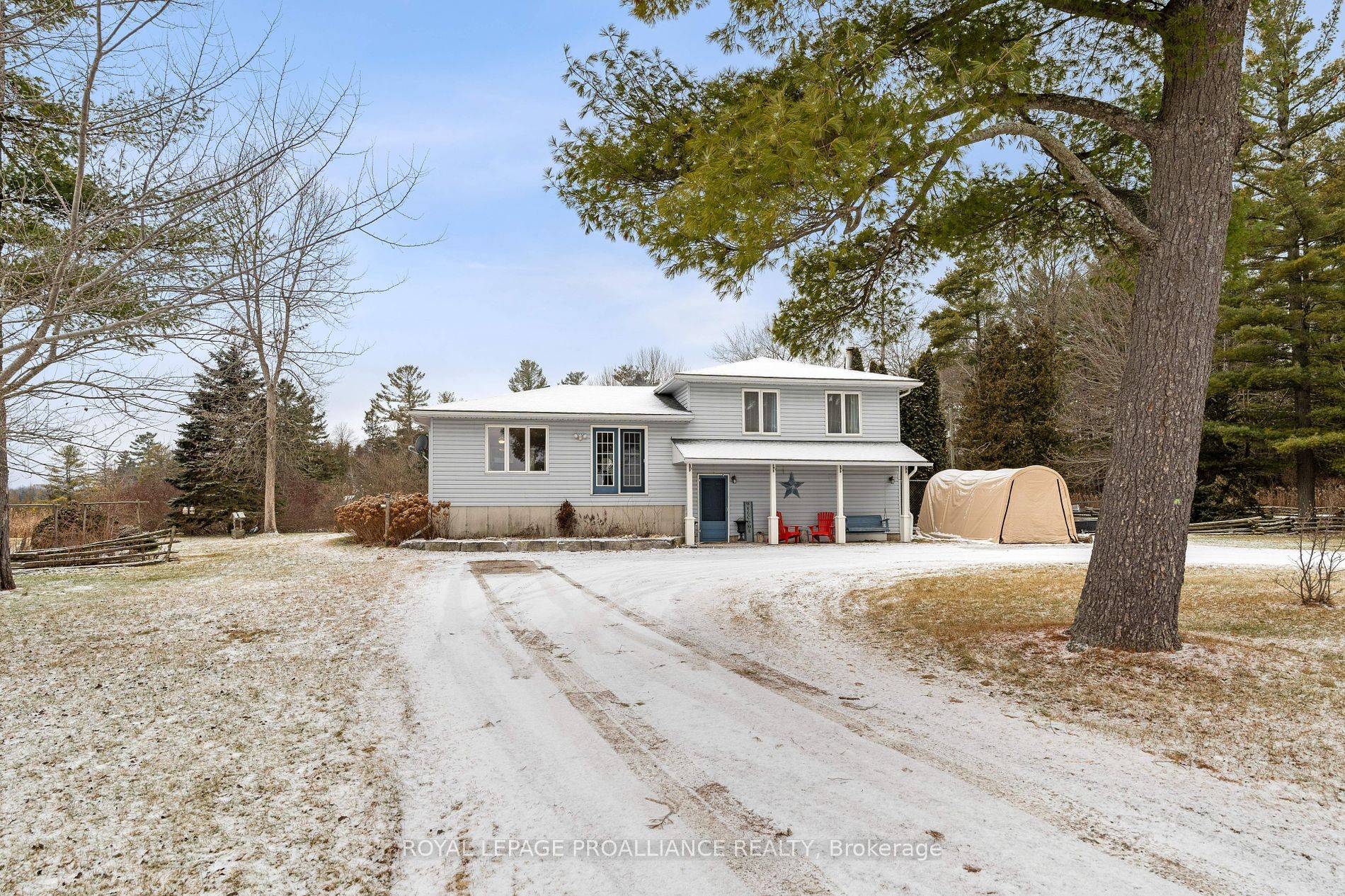 Lovely Lake Seymour Home with amazing views on an exceptional 1.