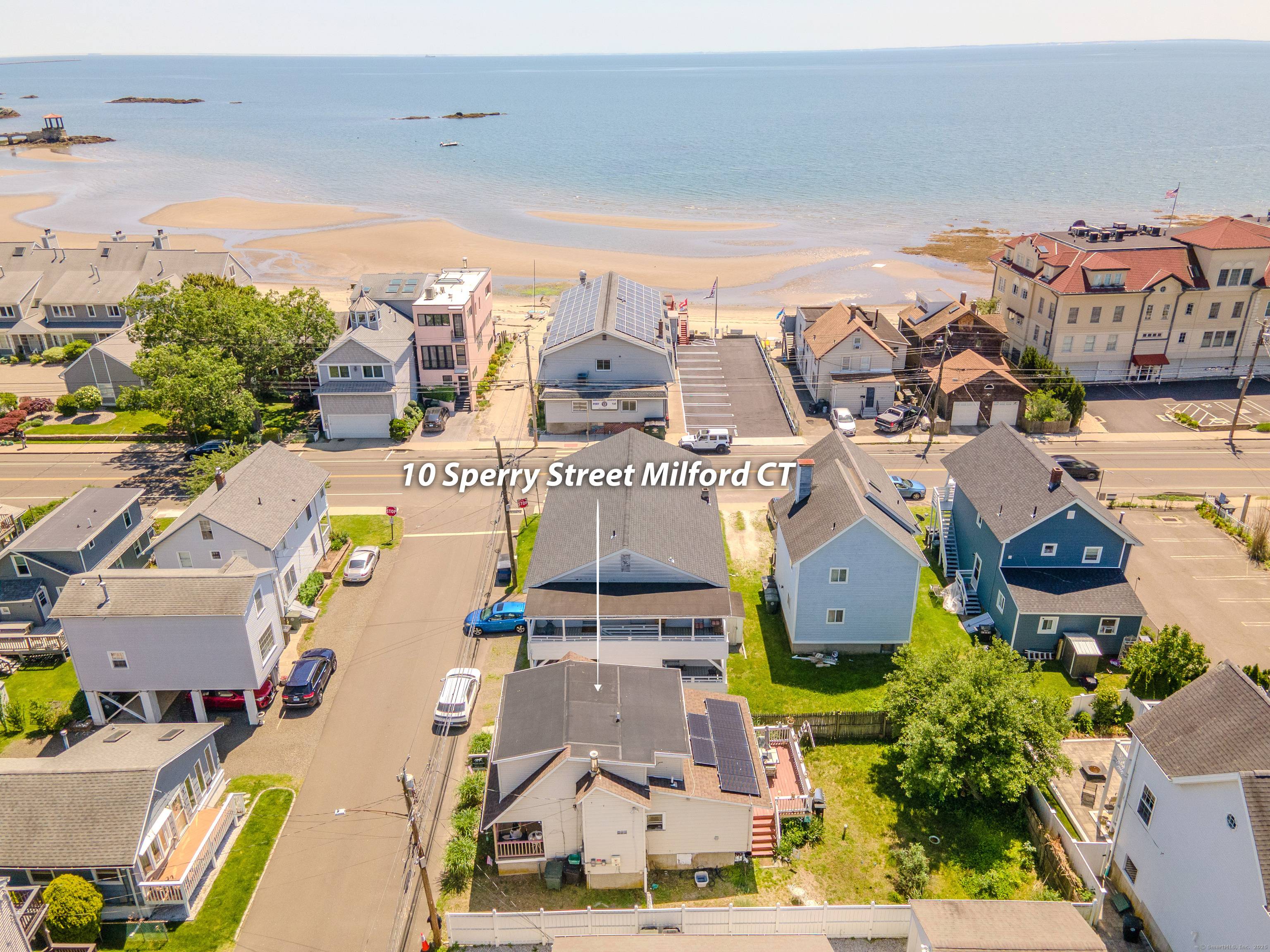Welcome to 10 Sperry Street in Milford's prime beach area near Woodmont !