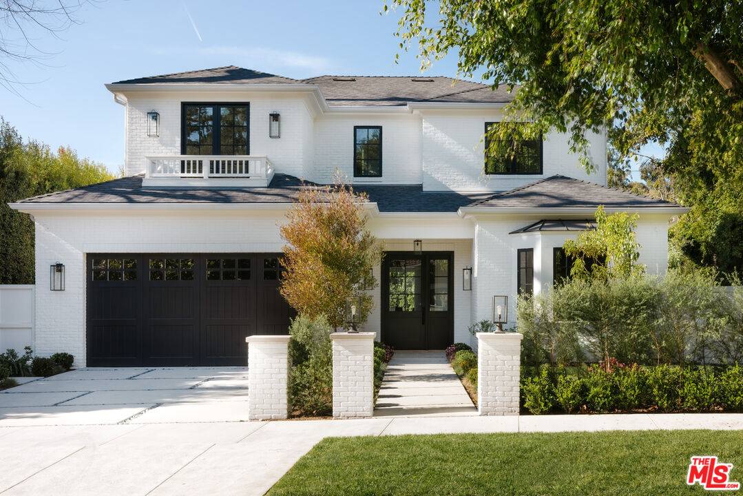 427 N Bundy Dr 7BR Brentwood La