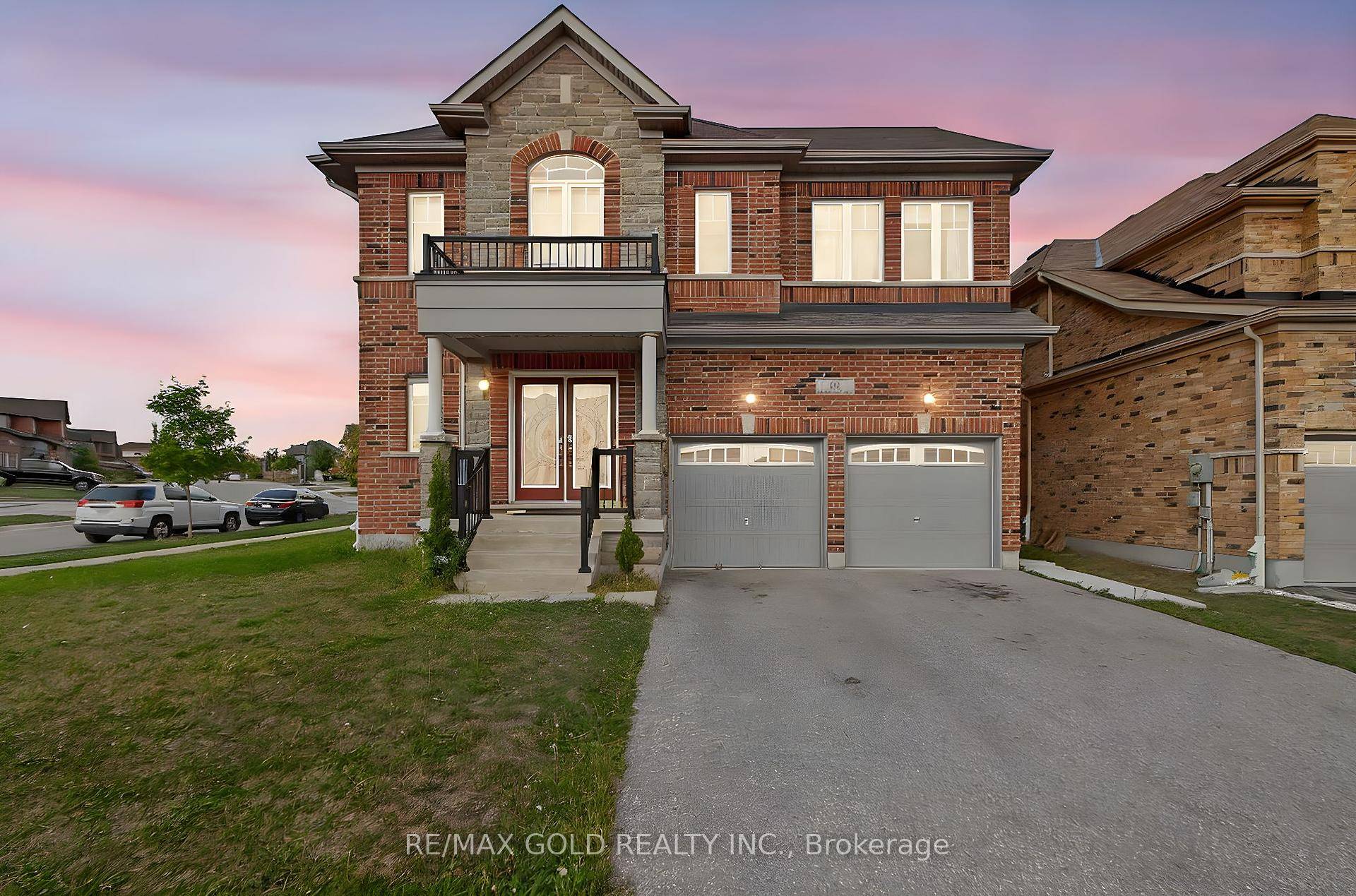Luxury Legal Duplex, 8 Beds, 7 Baths, 4, 675 Sq.