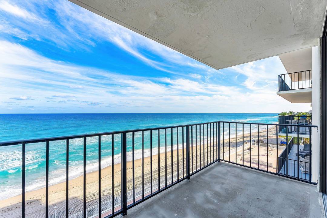 Fully renovated Palm Beach oceanfront condo ready for you to enjoy this season !