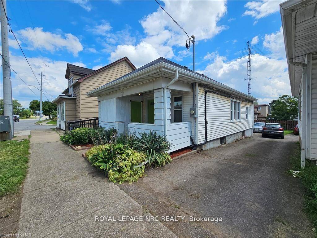 170 Niagara Street is zoned M1 Medium Density Mixed Use allowing for many options.