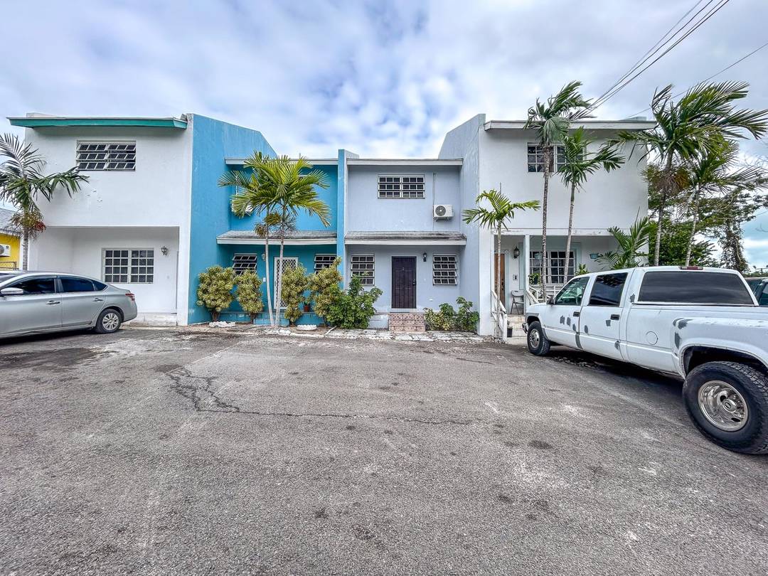 MANDINGO ALLEY, FOX HILL Condo New-Providence