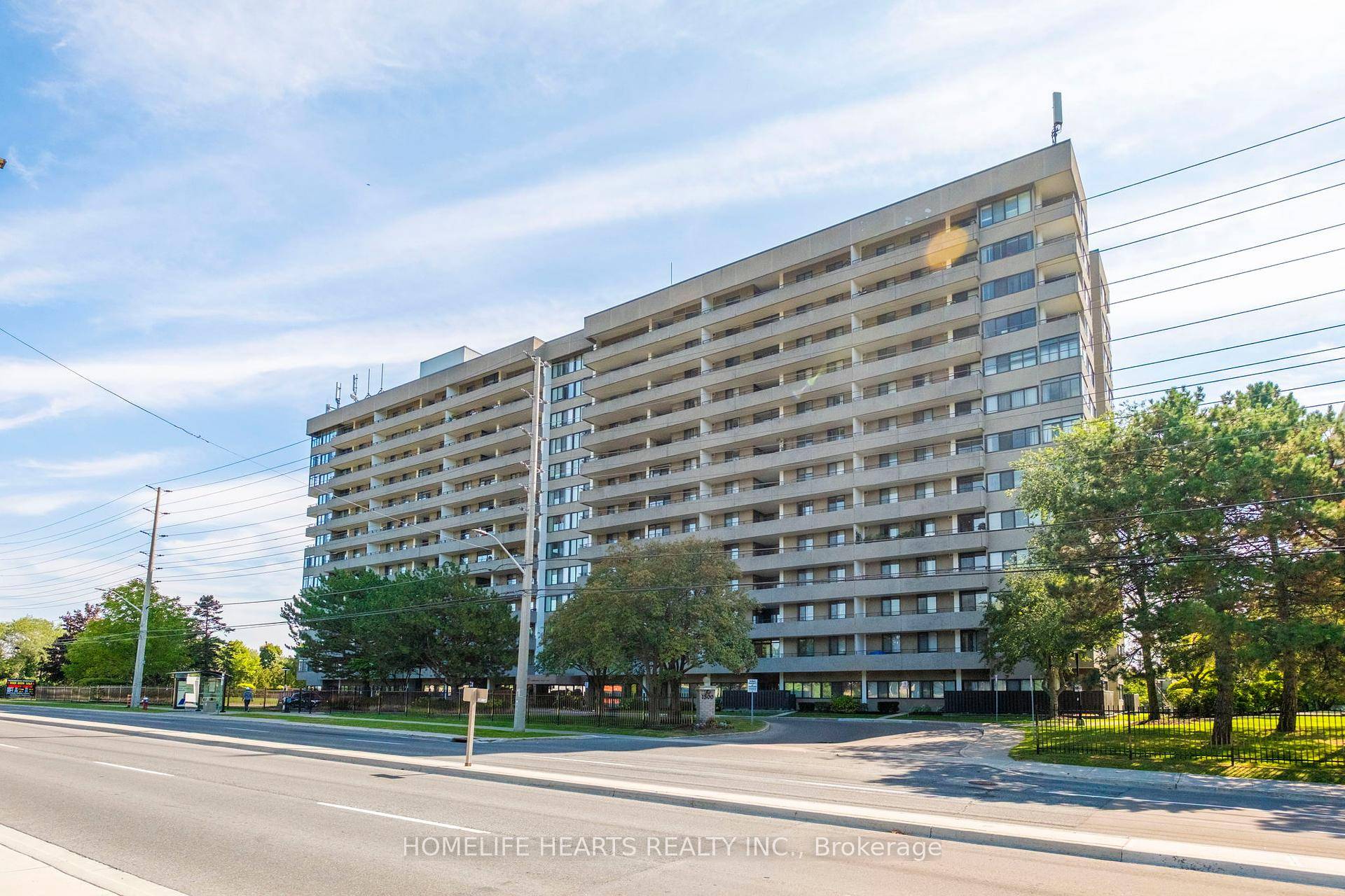 Located In The Heart Of Mississauga.