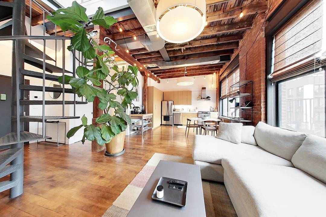 Spectacular Duplex Loft with Private Roof Deck at The Sophia Discover this spectacular 1915 bakery to loft condo conversion in the heart of the Northside of Williamsburg.