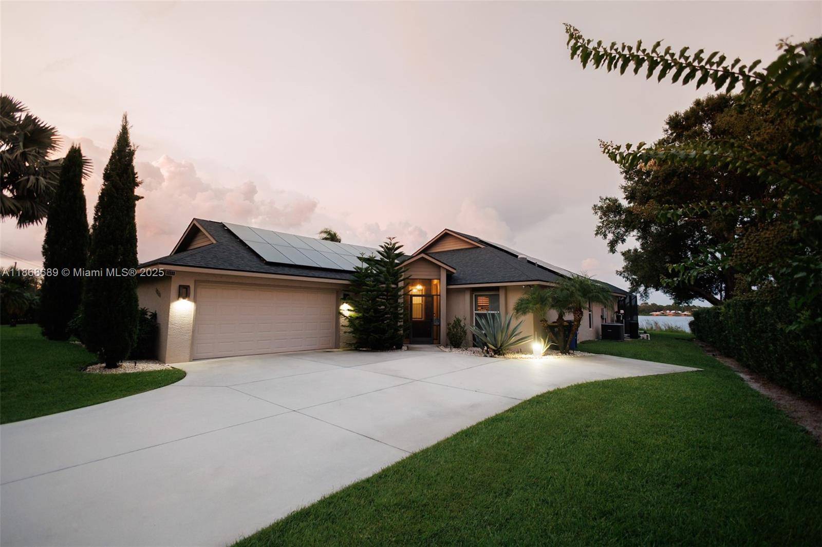 Experience luxurious lakefront living at this 2018 built, 3bed, 3bath home that offers comfort amp ; style on Lake Carrie, which connects to Lake June in Winter.