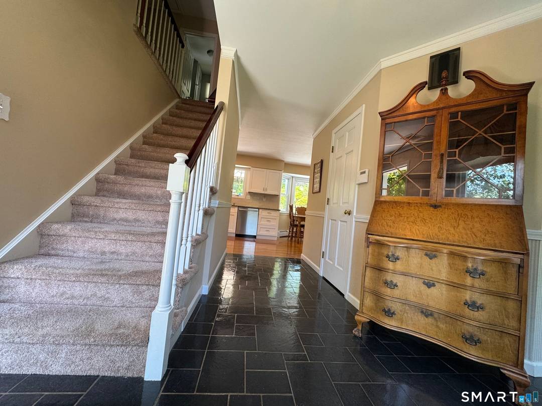 Desirable Huntington neighborhood in Shelton at the end of a quiet cul de sac.