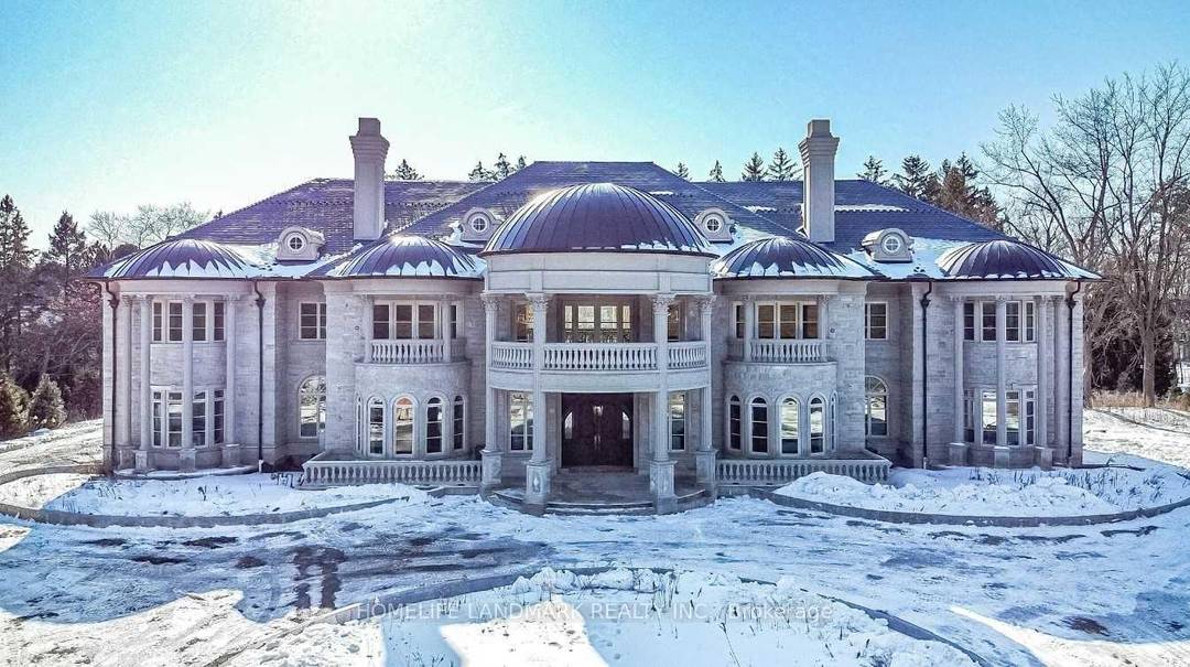 An exceptional estate in the prestigious Bridle Path, one of Canada's most exclusive enclaves, known for its grand homes, privacy, and notable residents of celebrities and high profile figures in ...