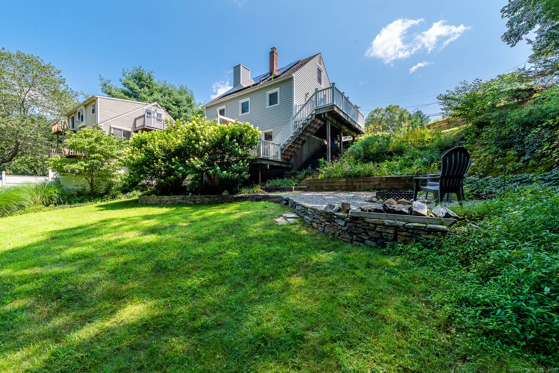 Charming In Town Cape in the Heart of Essex Village !