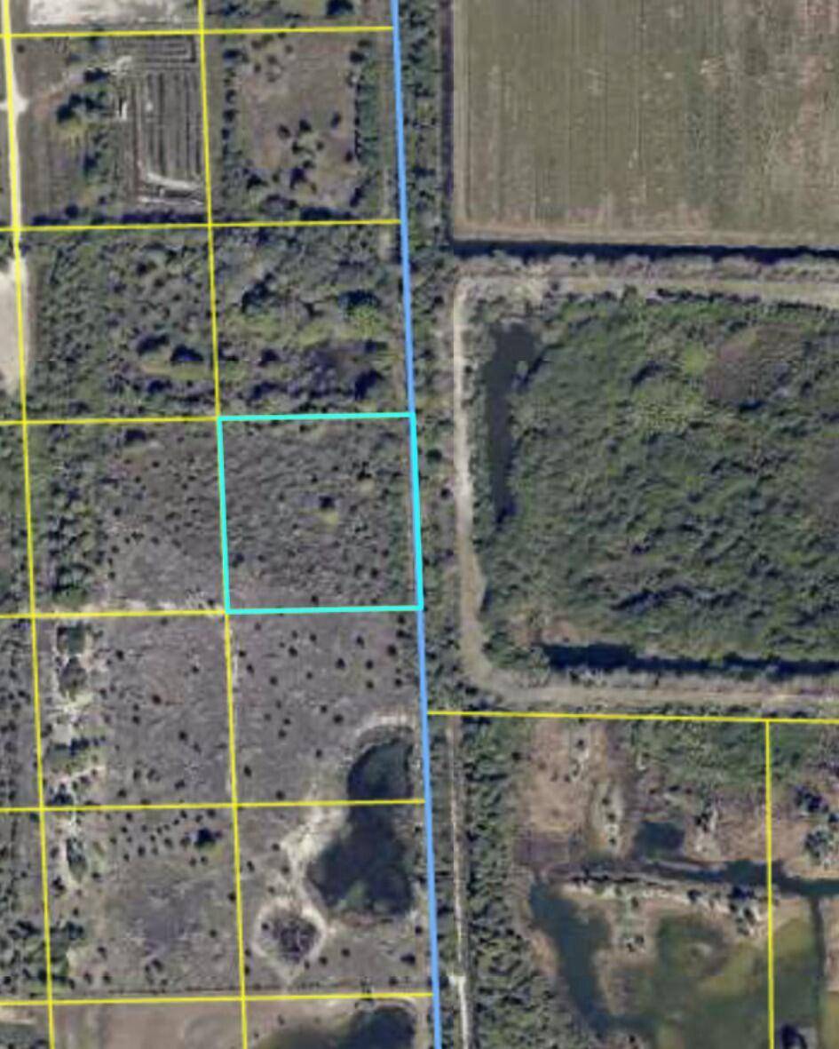 2. 5 Acre Oversized Ranch Farm.