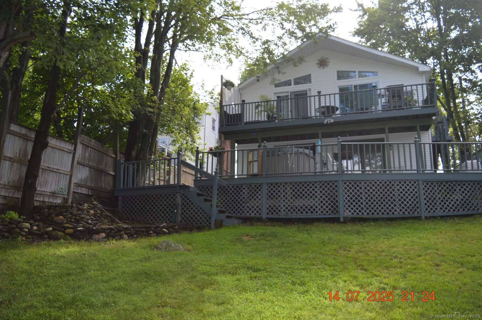 LAKEFRONT HOUSE on Hitchcock Lake.