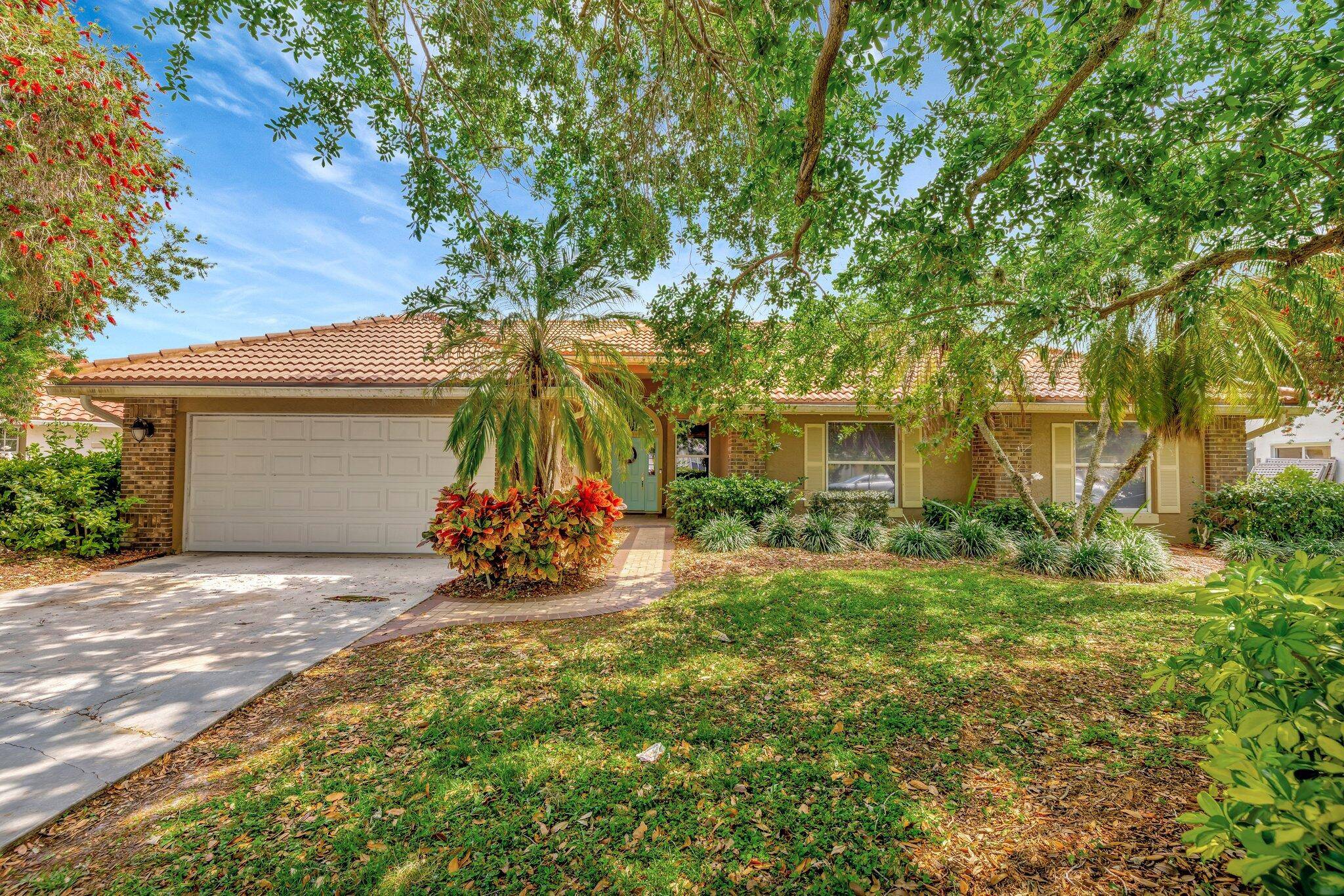 REDUCED 30, 000 ! ! ! Move In Ready !