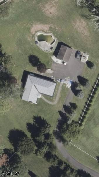 ATTENTION ALL INVESTORS Welcome to your next big opportunity in the highly sought after and prestigious Bernardsville community.