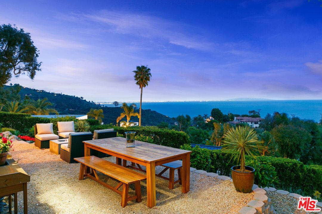3240   Sumac Ridge Rd 3BR Malibu La