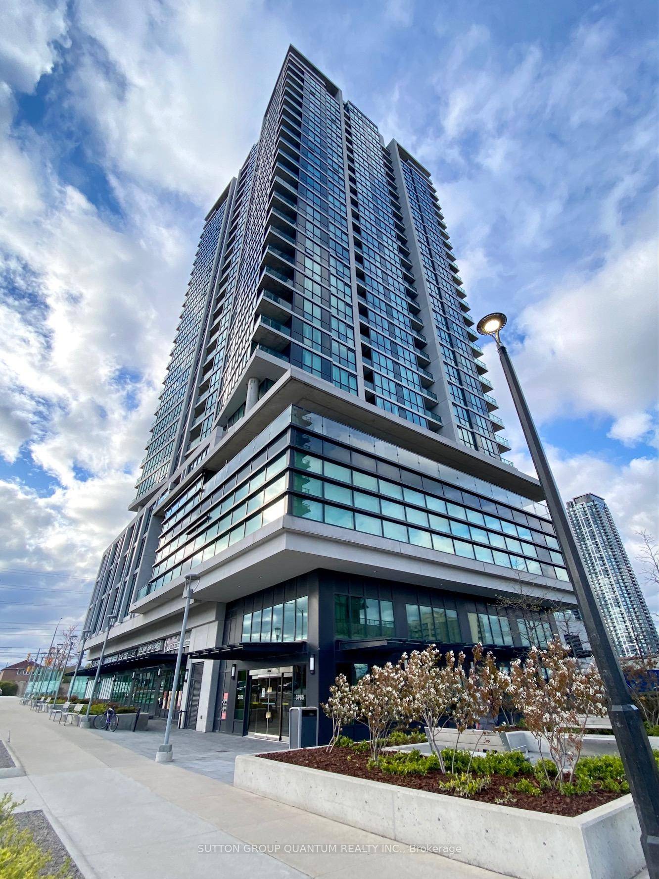 1 Bdrm 1 Bath Unit in the heart of Mississauga City Centre, walking distance to everything one might need.