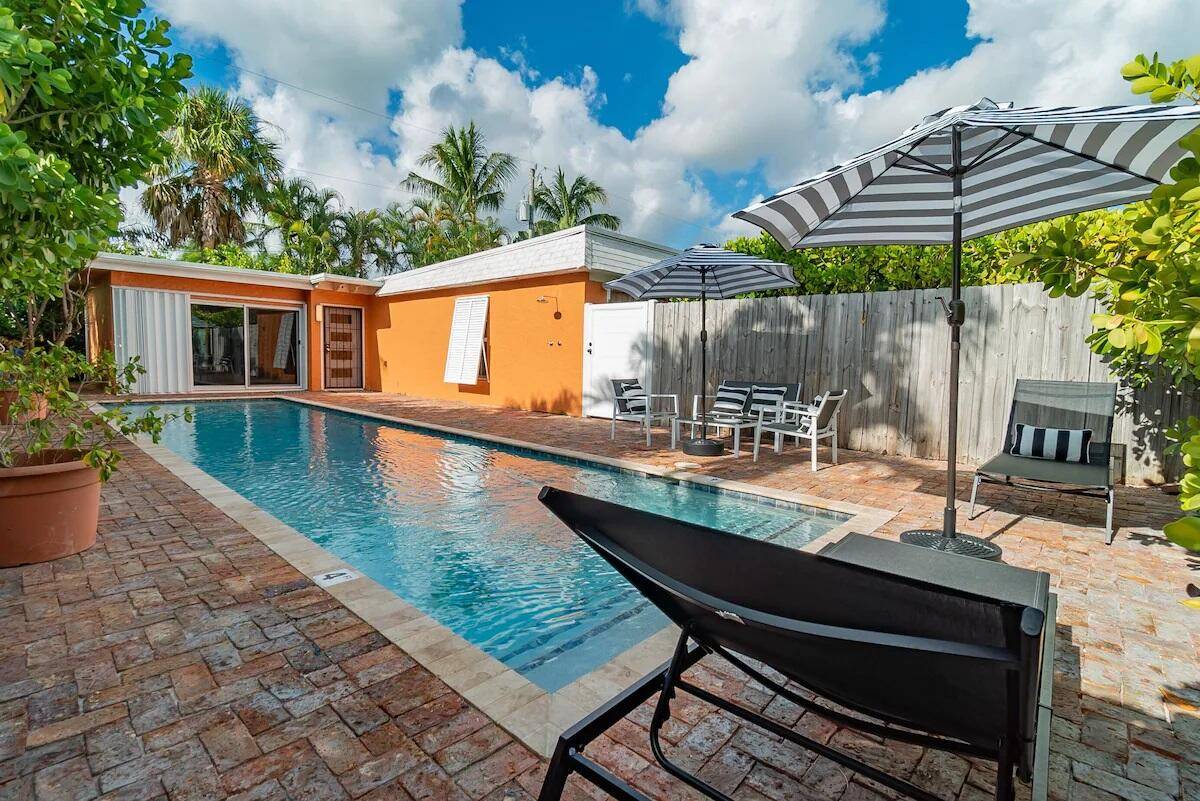 This is a unique property with 3 separate units on the property.