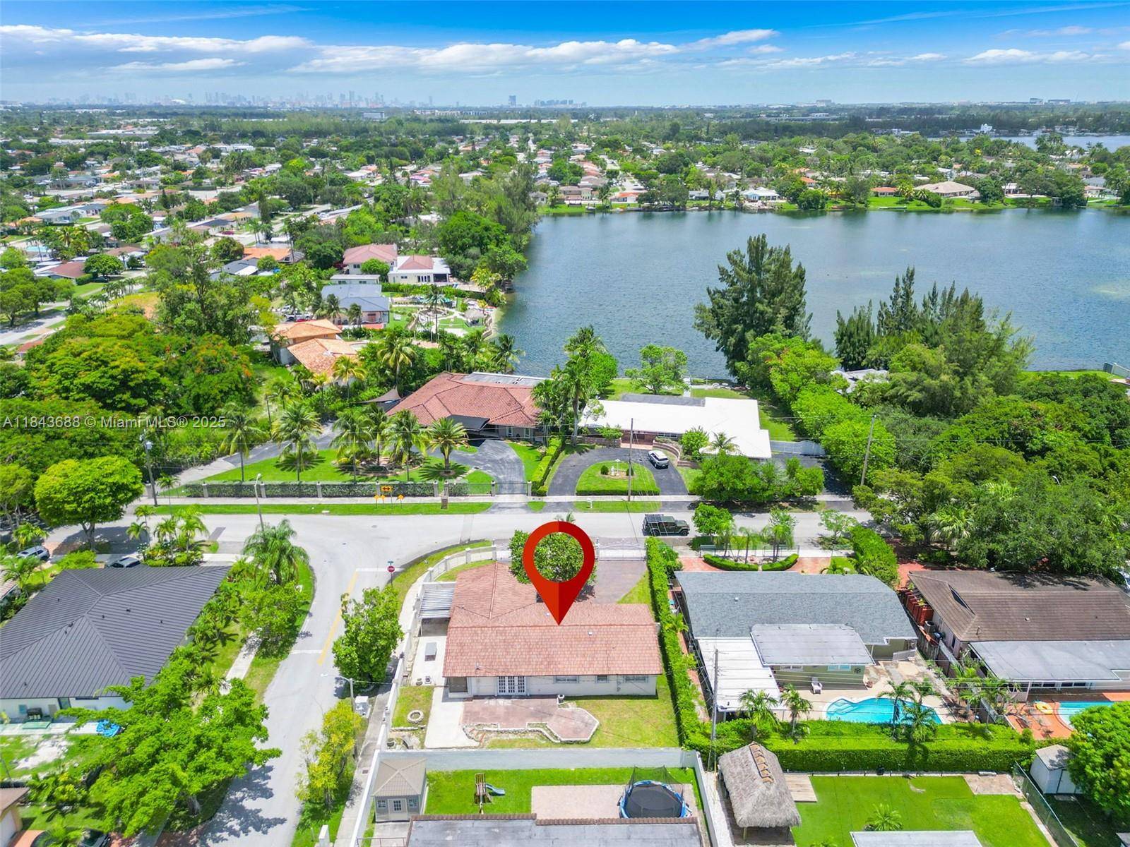 Beautifully Remodeled 3 Bedroom Home on Prime Corner Lot in Miller Heights Welcome to this completely remodeled 3 bedroom, 2 bathroom single family home located on a desirable corner lot ...