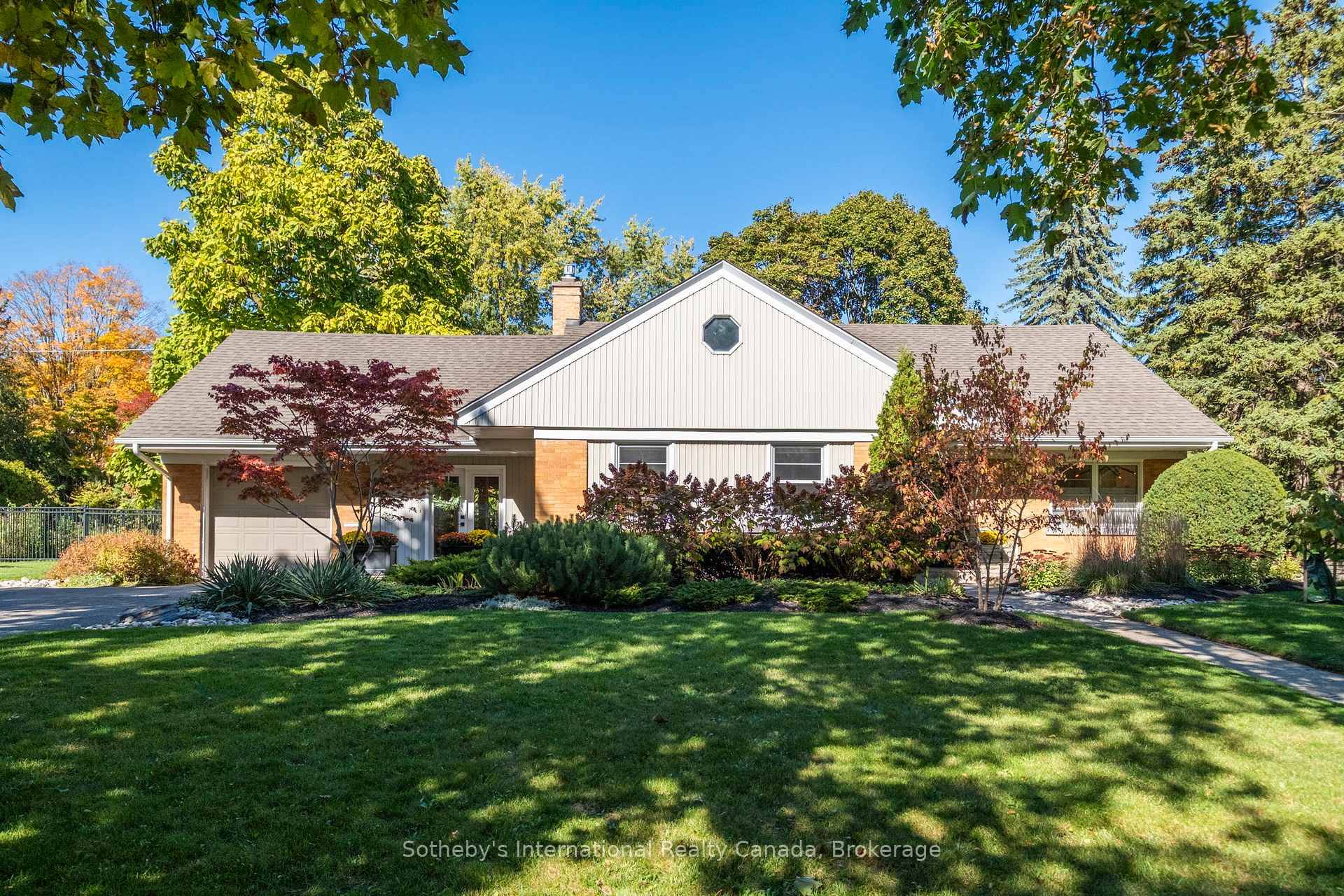 Timeless Old Westmount Charm Welcome to 284 Union Boulevard, a stunning home on a 100' x 160' lot just over one third of an acre nestled on one of Old ...