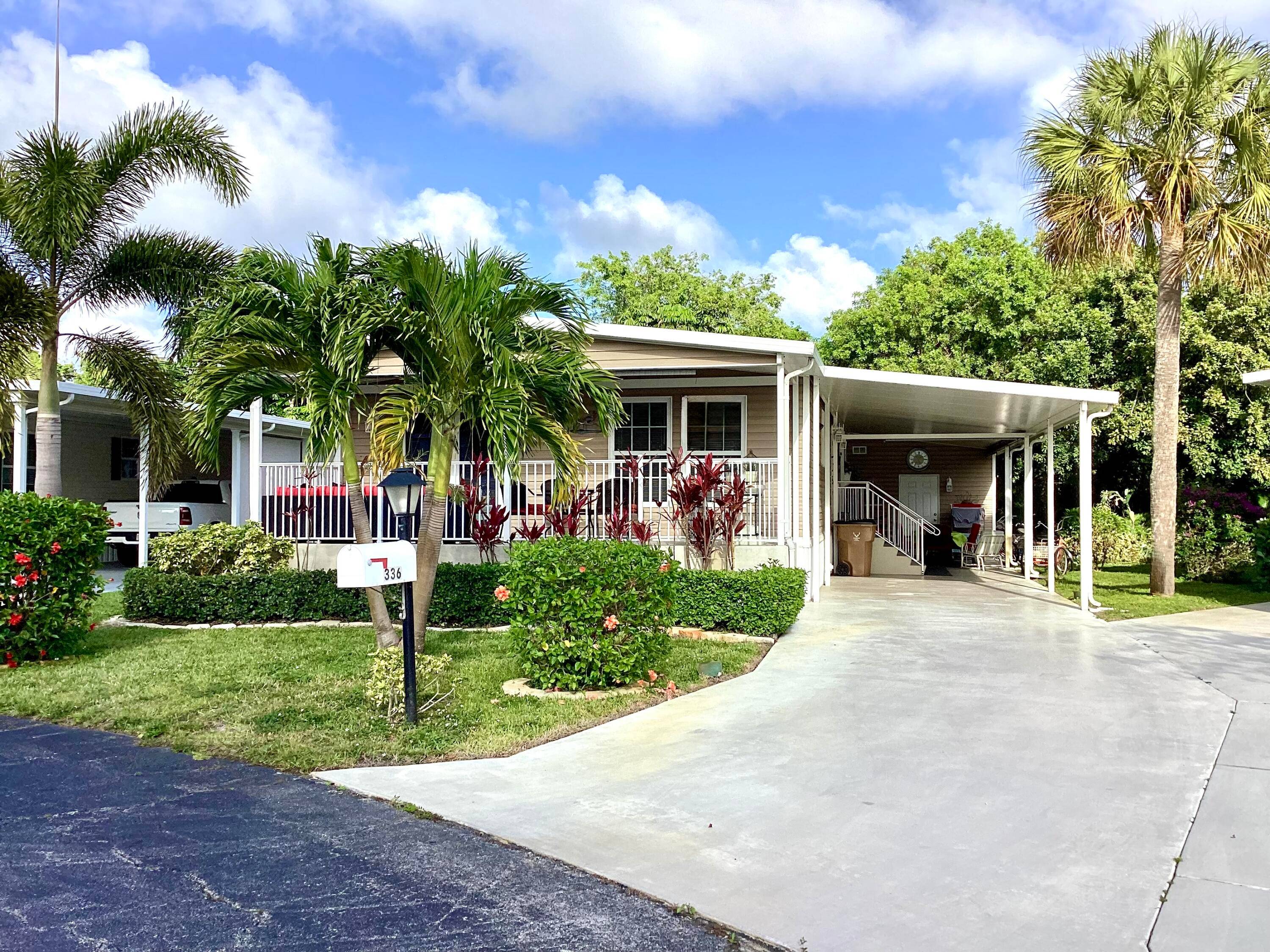 Beautiful residence featuring three spacious bedrooms and two bathrooms.
