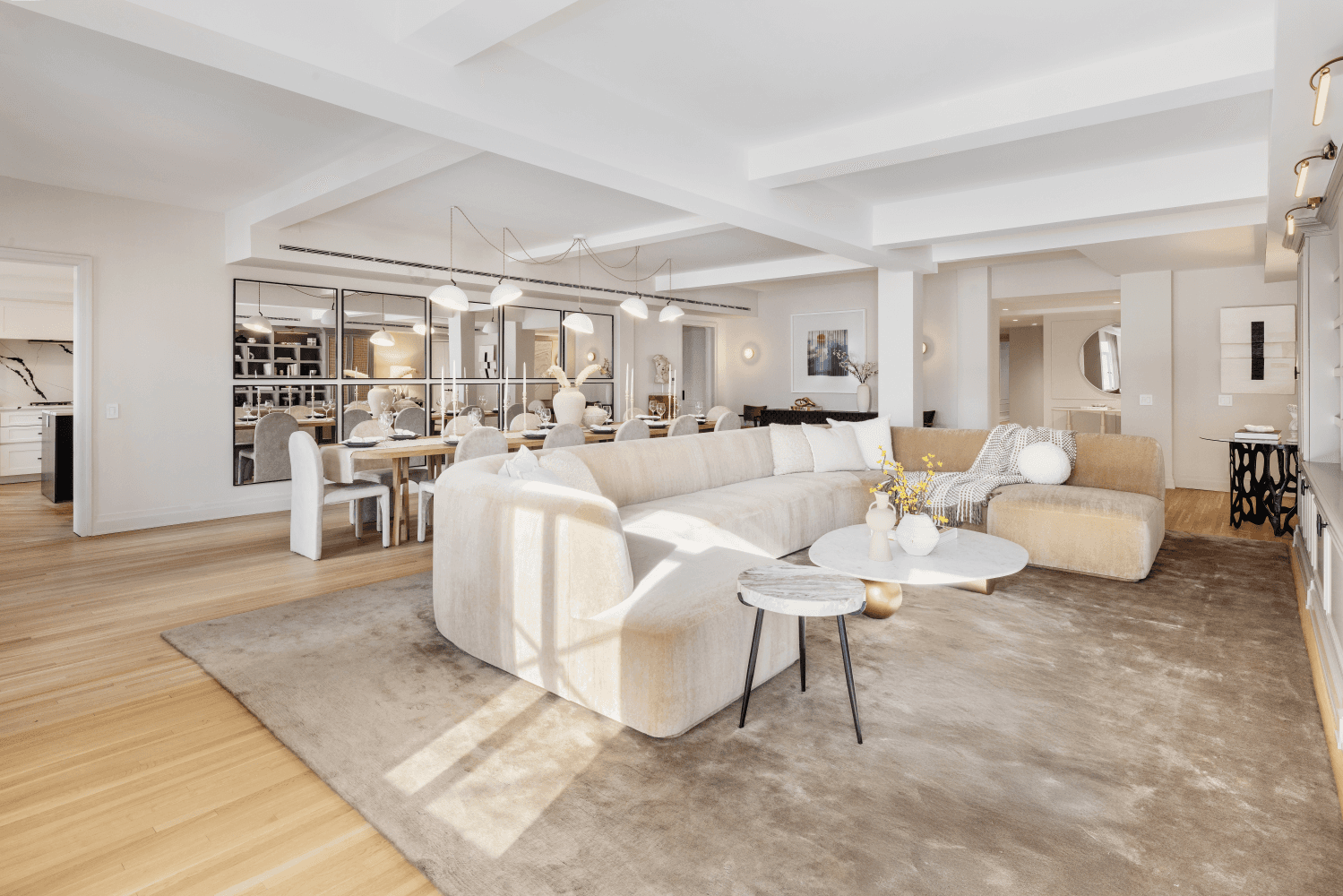 Located in one of Manhattan''s most prestigious pre war buildings, Unit 15E at 737 Park Avenue offers a spacious, 5 bedroom, 7.