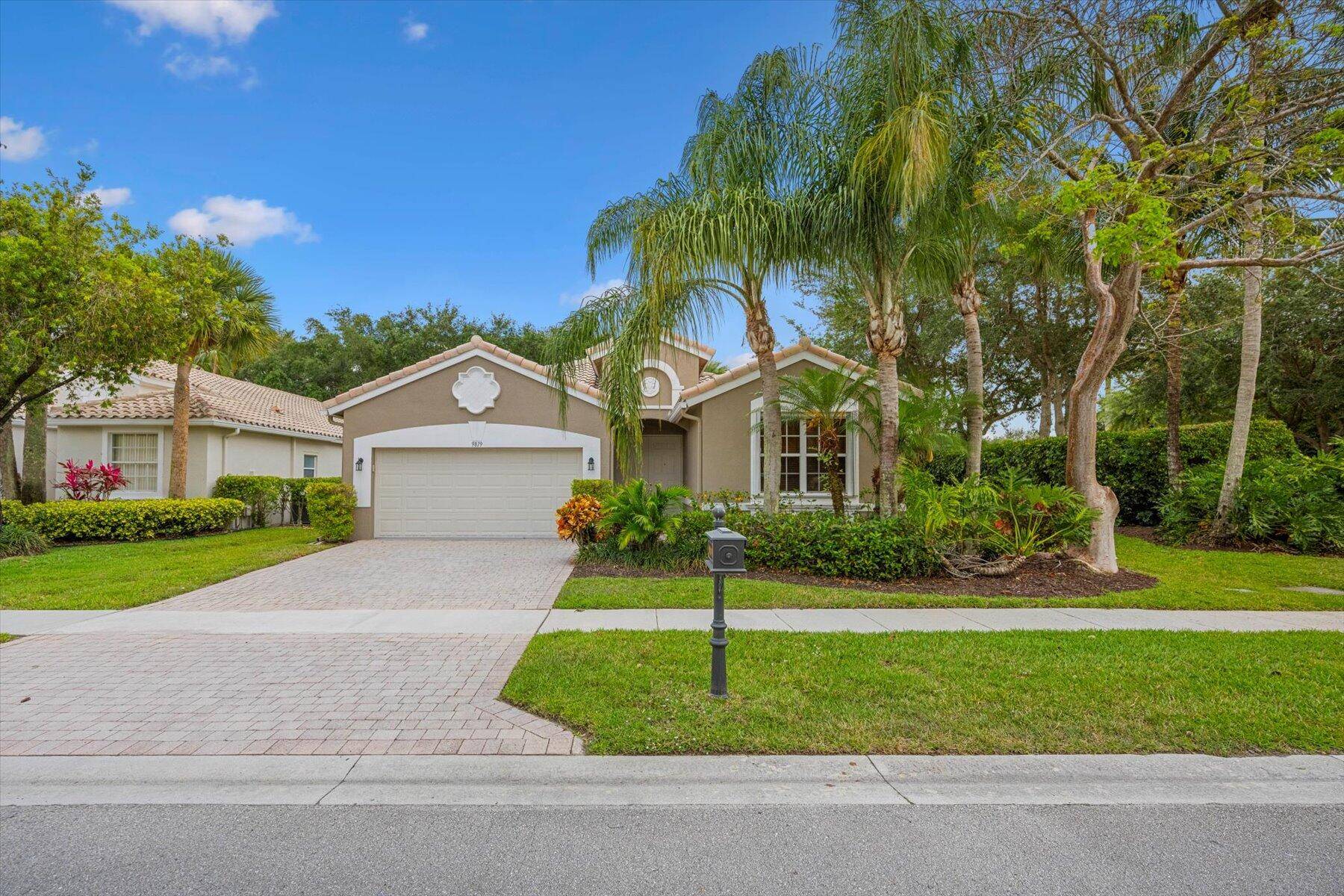 This charming home features 2 bedrooms plus a versatile den office a spacious great room, a formal dining room, and an eat in kitchen.