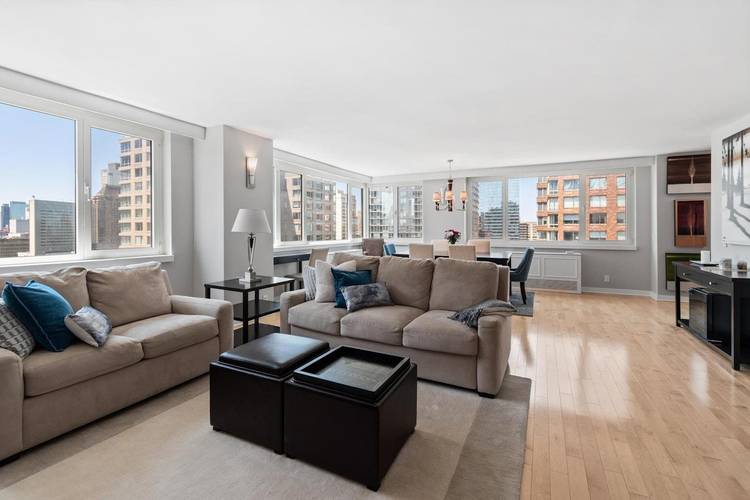 GORGEOUS XXX MINT 2 BEDROOM 2.