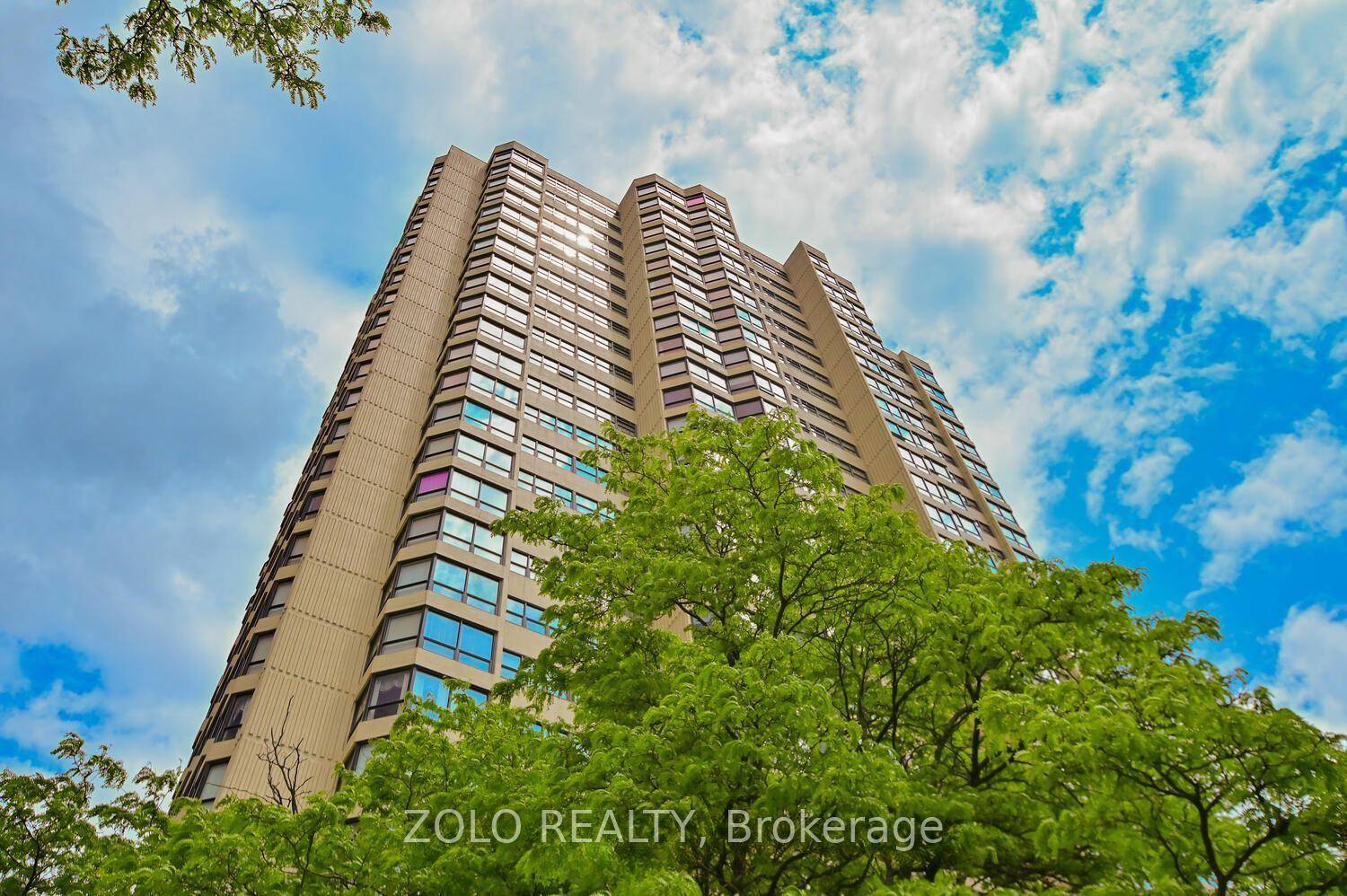 Beautiful 2 Bedroom, 2 Bath Condo for Lease at The Ritz Towers 8 Lisa St, Brampton Available September 1 12 Month Lease 2, 800 month 5, 600 Deposit No Pets ...