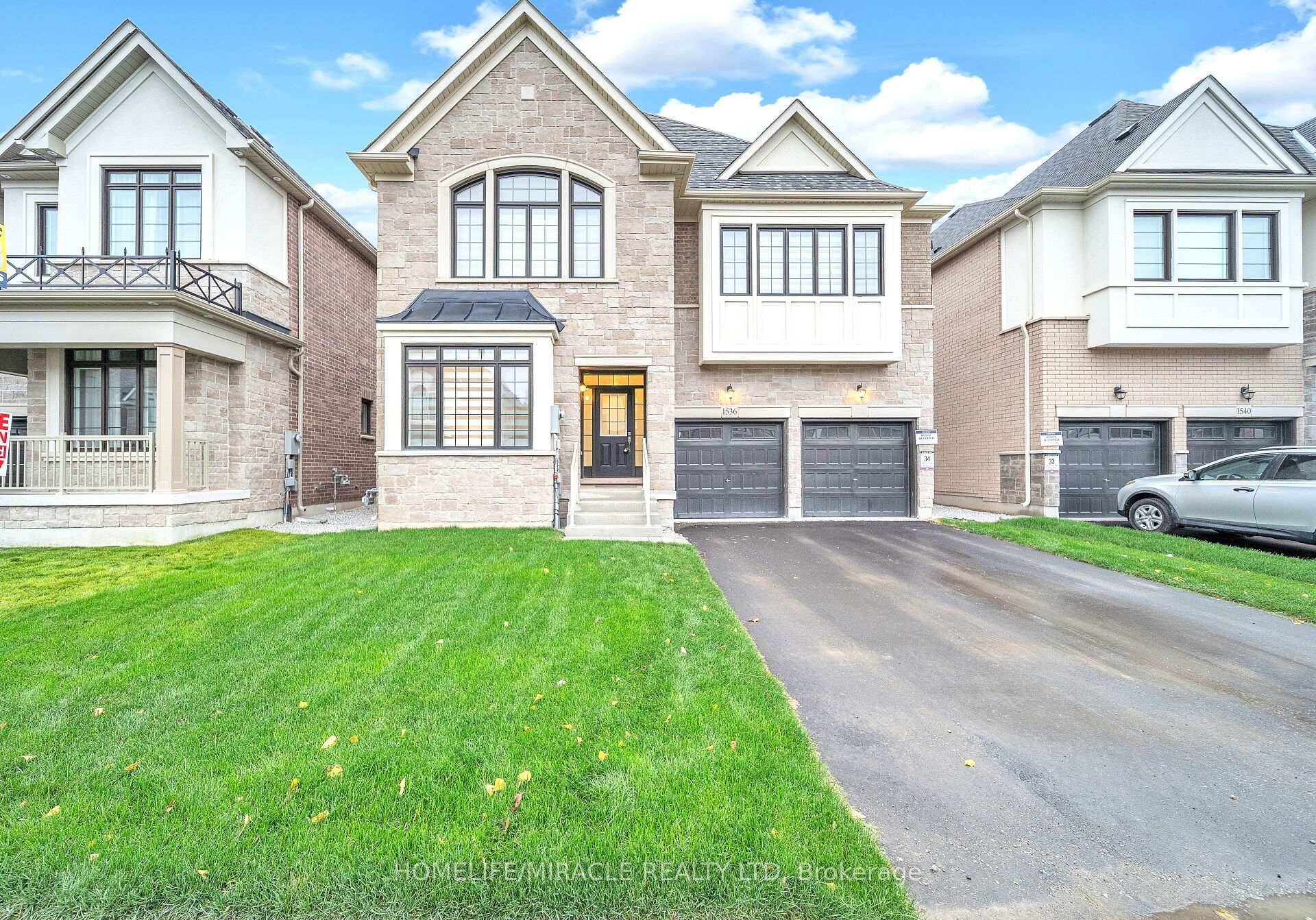Absolutely Stunning, Brand New, Never Lived In Detached Home in One of Milton's Most Desirable Communities !