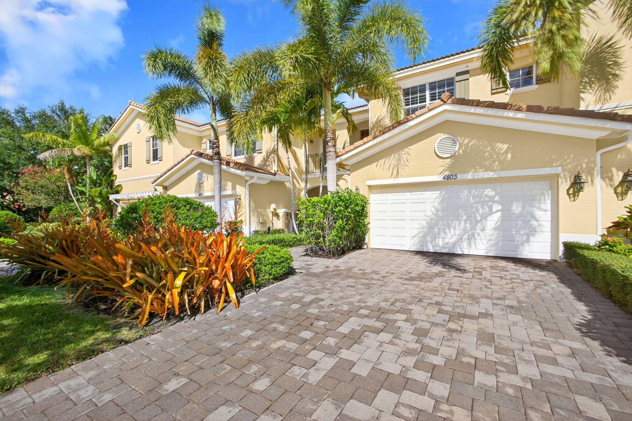 Sought after Juniper model in Paloma.