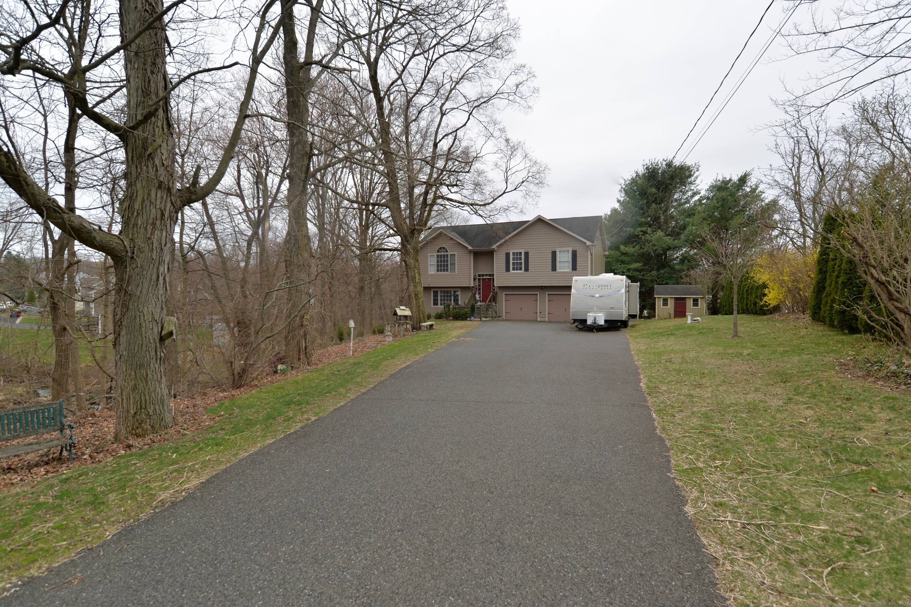 Welcome to 580 Horton Hill Rd, a fabulous 1736 sq.