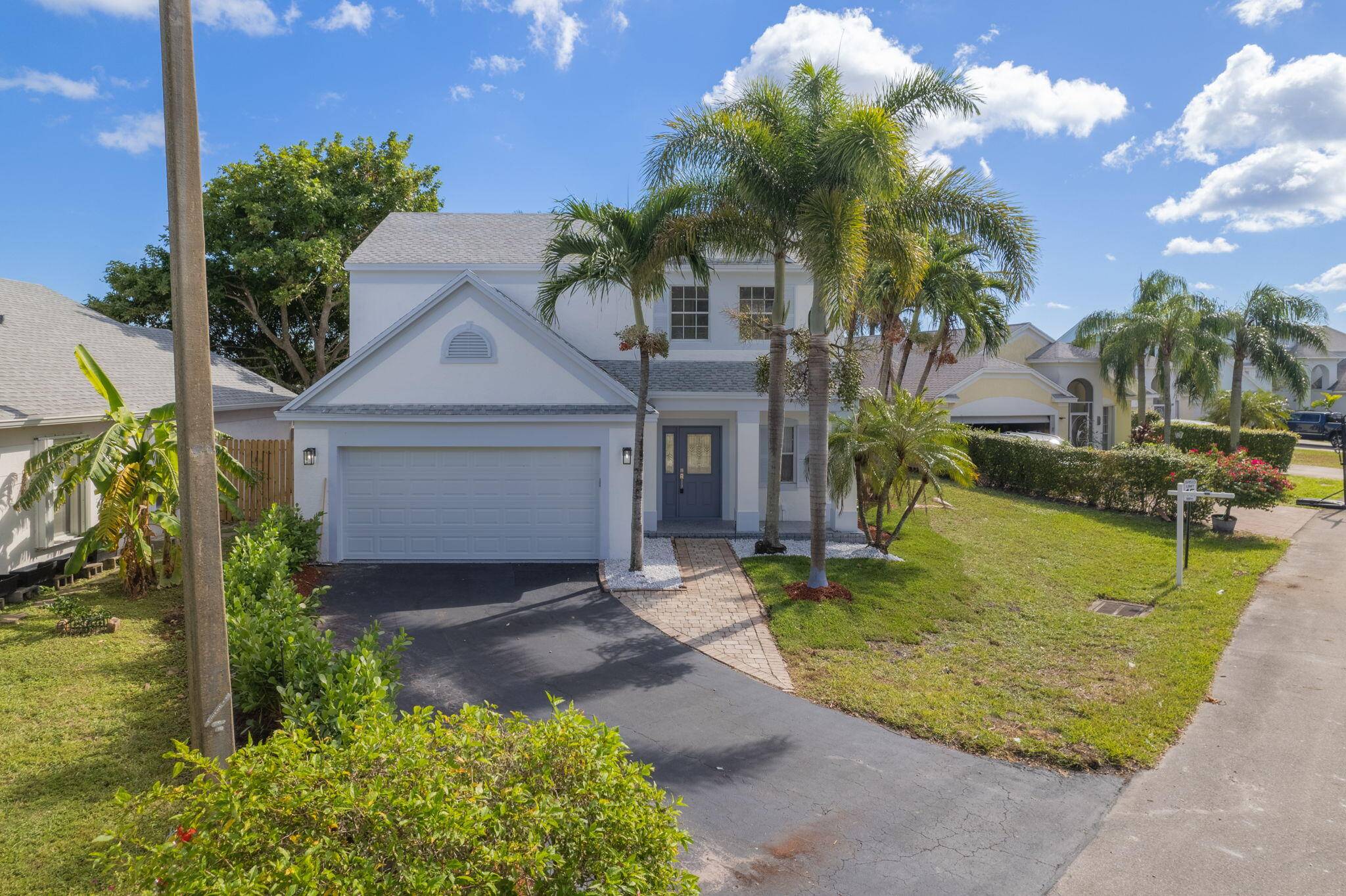 This beautifully renovated waterfront home in Meadows Lake offers an exceptional living experience.
