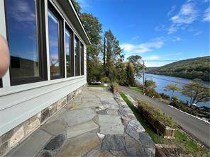 Experience the epitome of lakeside luxury living in this exquisite fully furnished rental property !