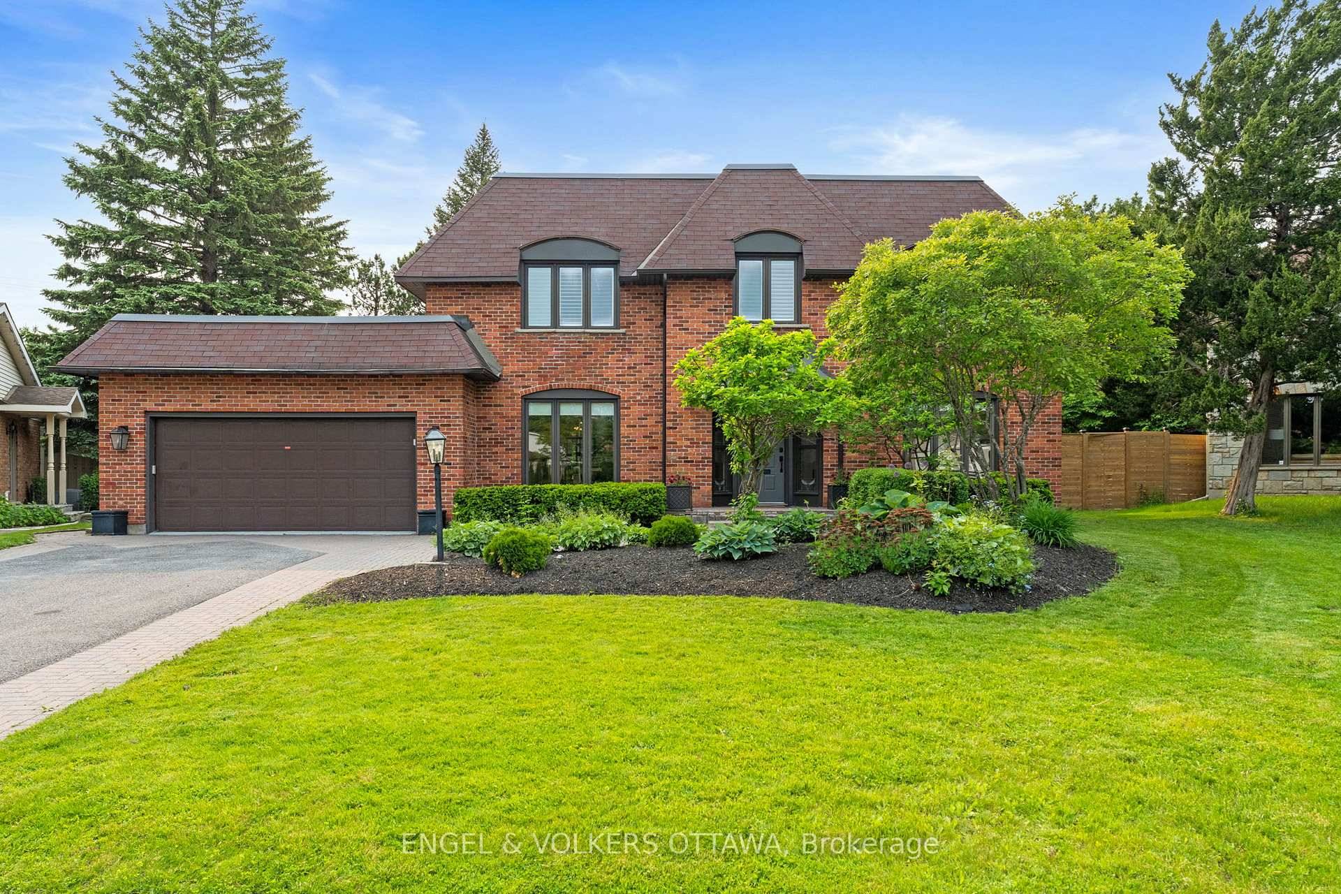 Impeccably maintained and thoughtfully updated, this spacious 5 bedroom family home offers a well designed layout, blending everyday function with timeless style.
